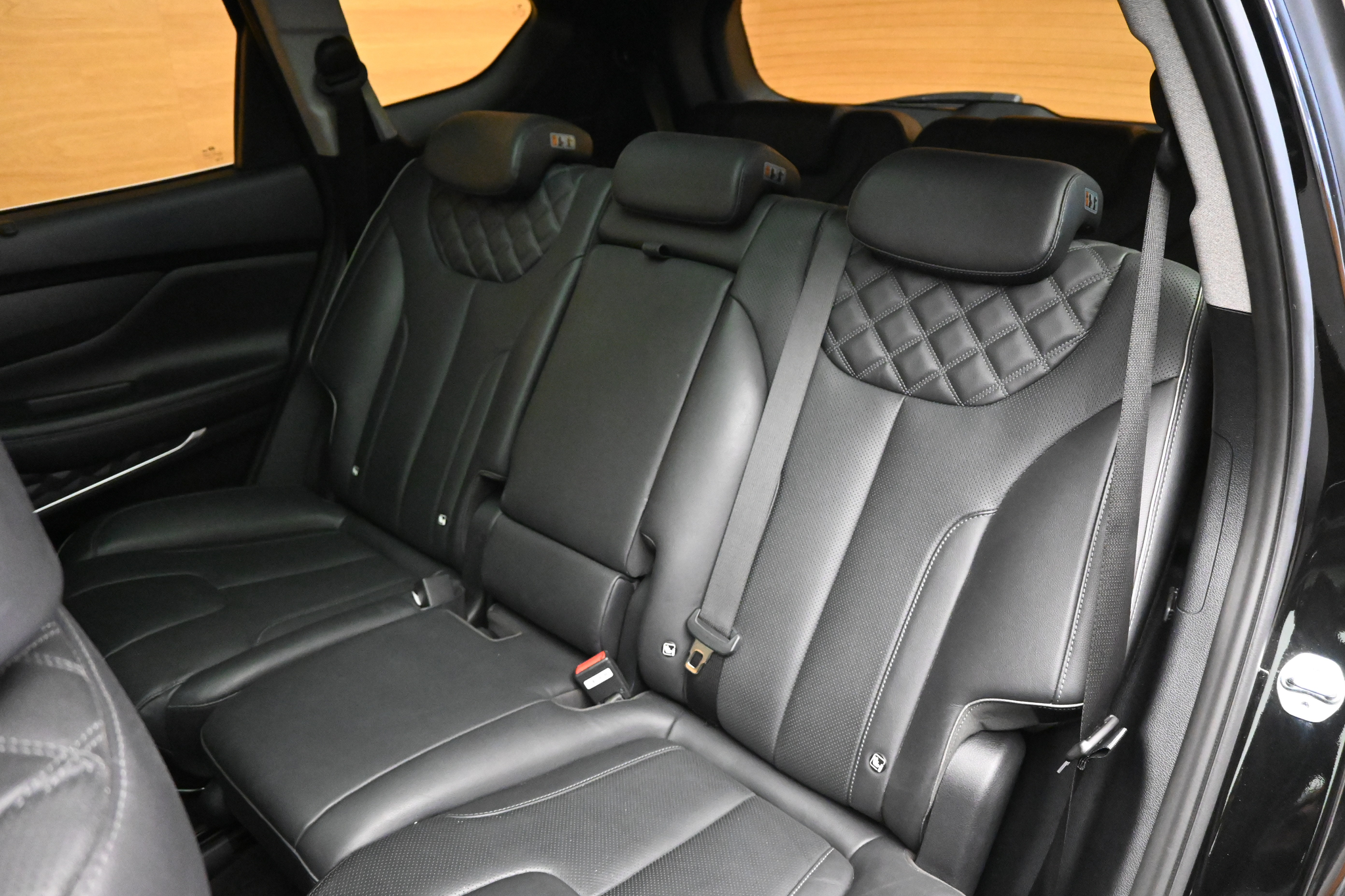 listing desktop thumbnail image 8