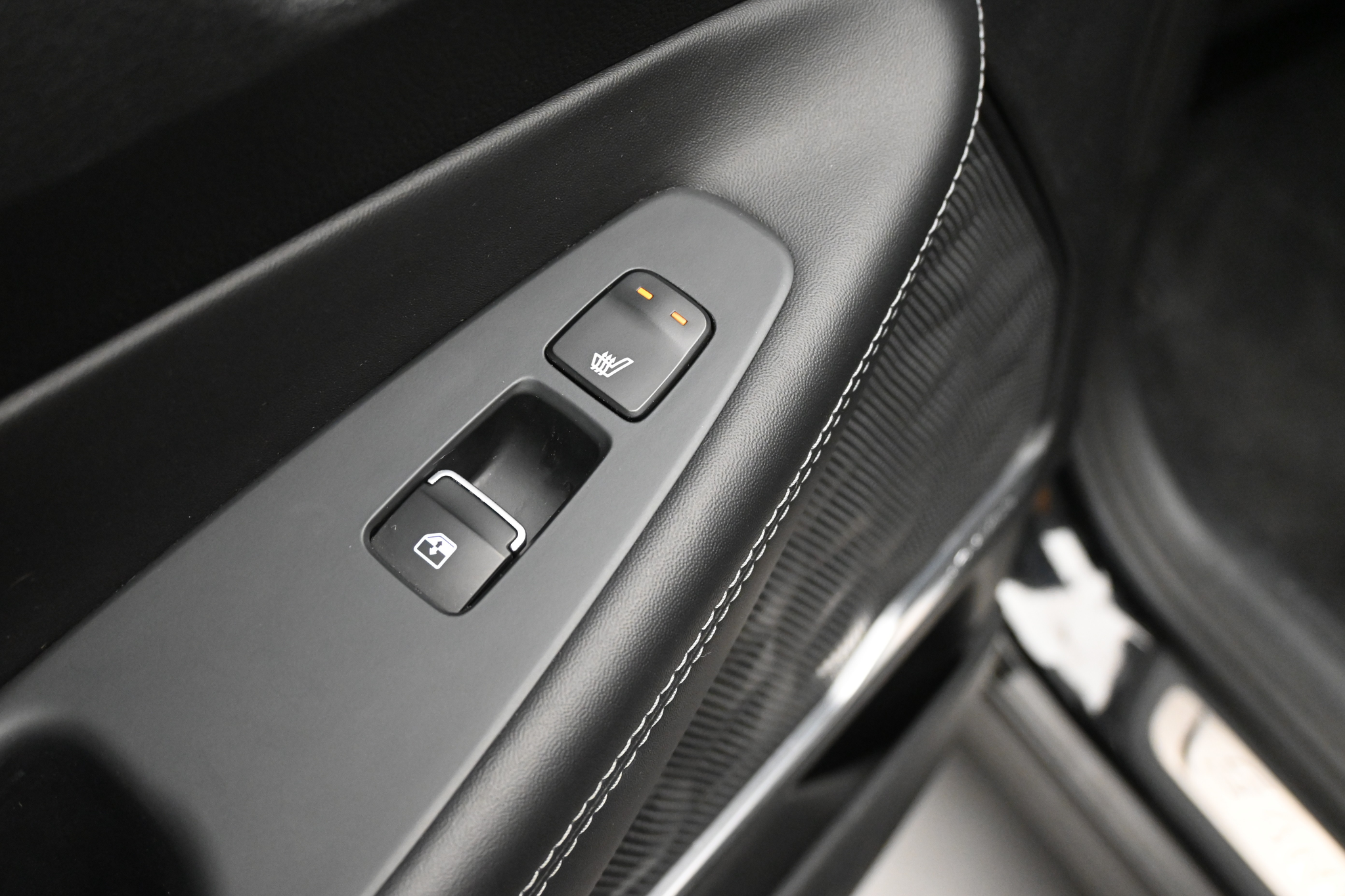 listing desktop thumbnail image 13