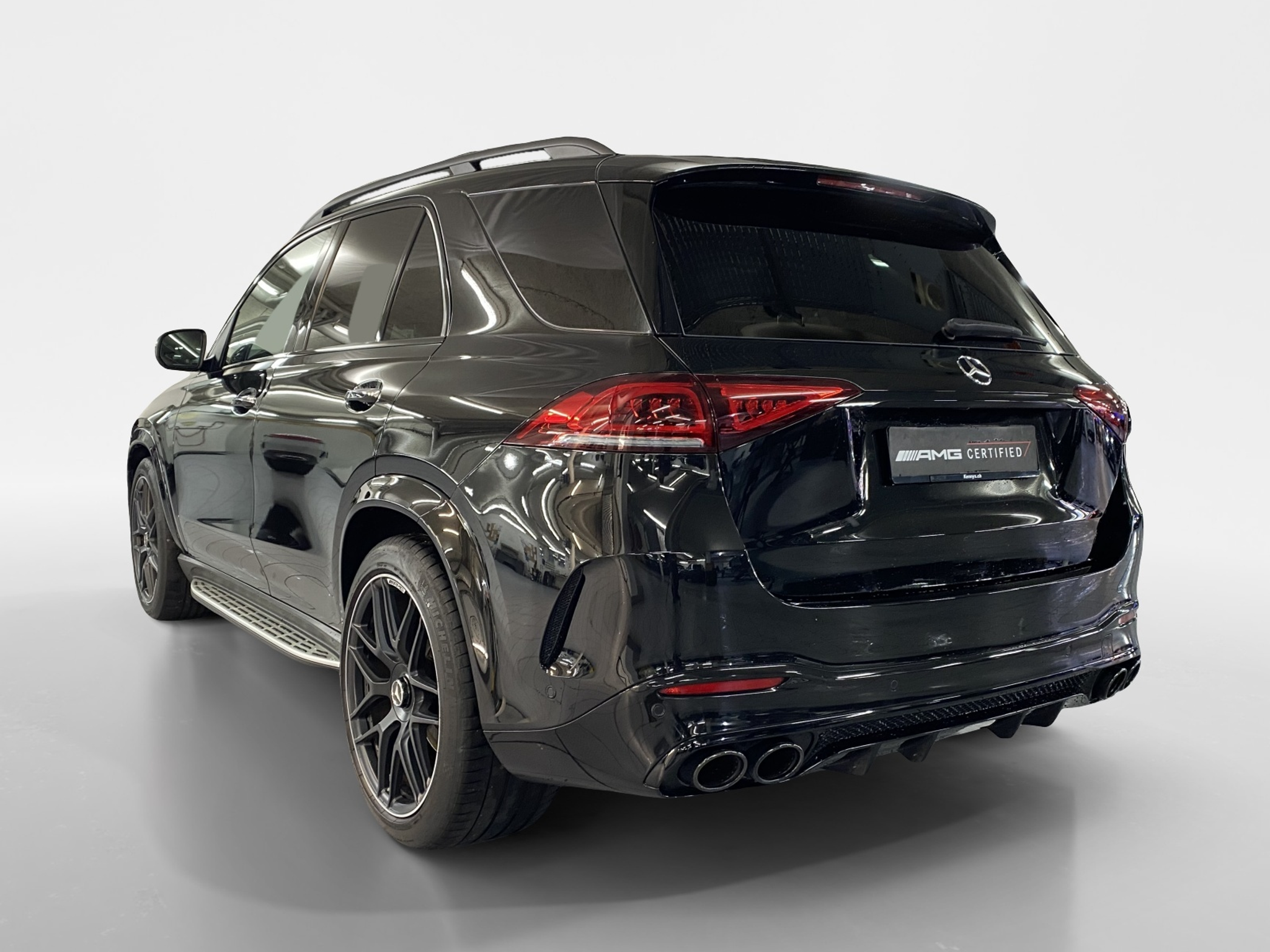 listing desktop thumbnail image 4