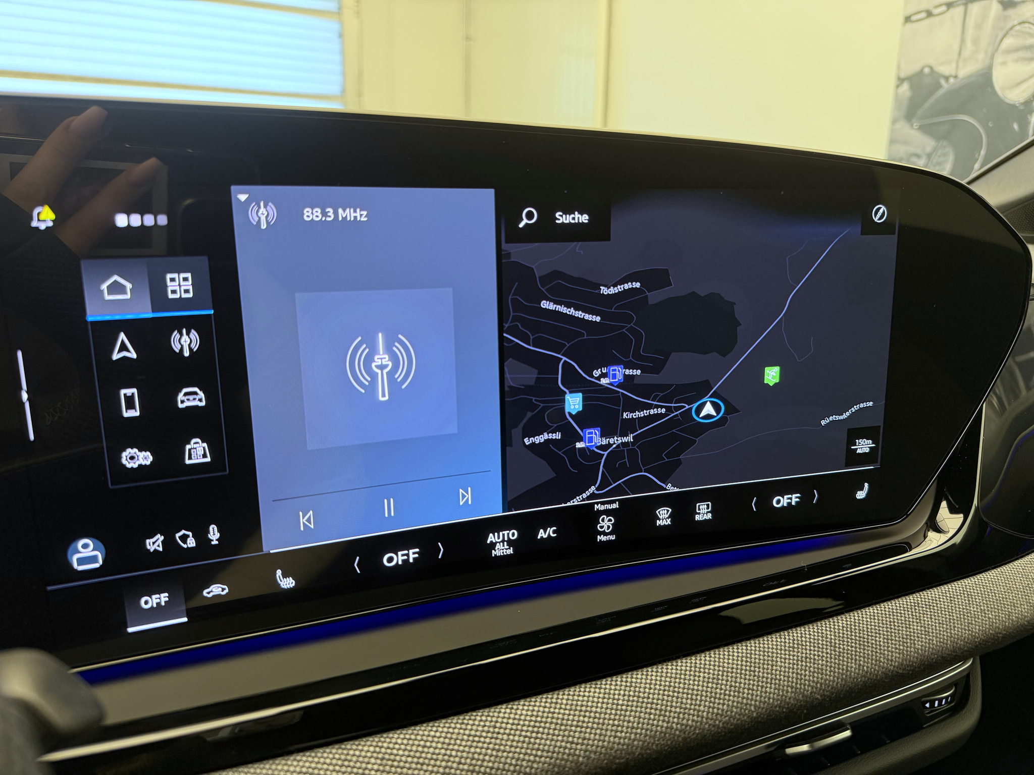 listing desktop thumbnail image 11
