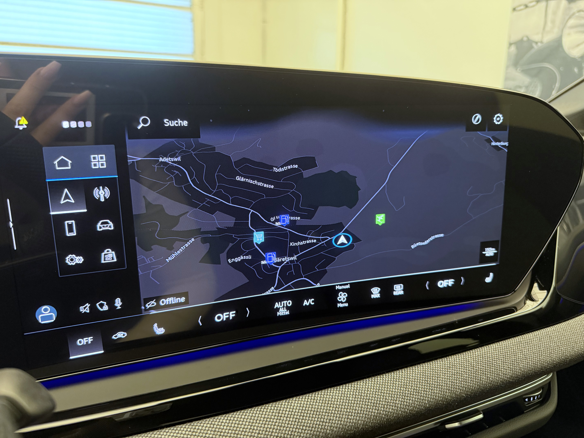 listing desktop thumbnail image 12