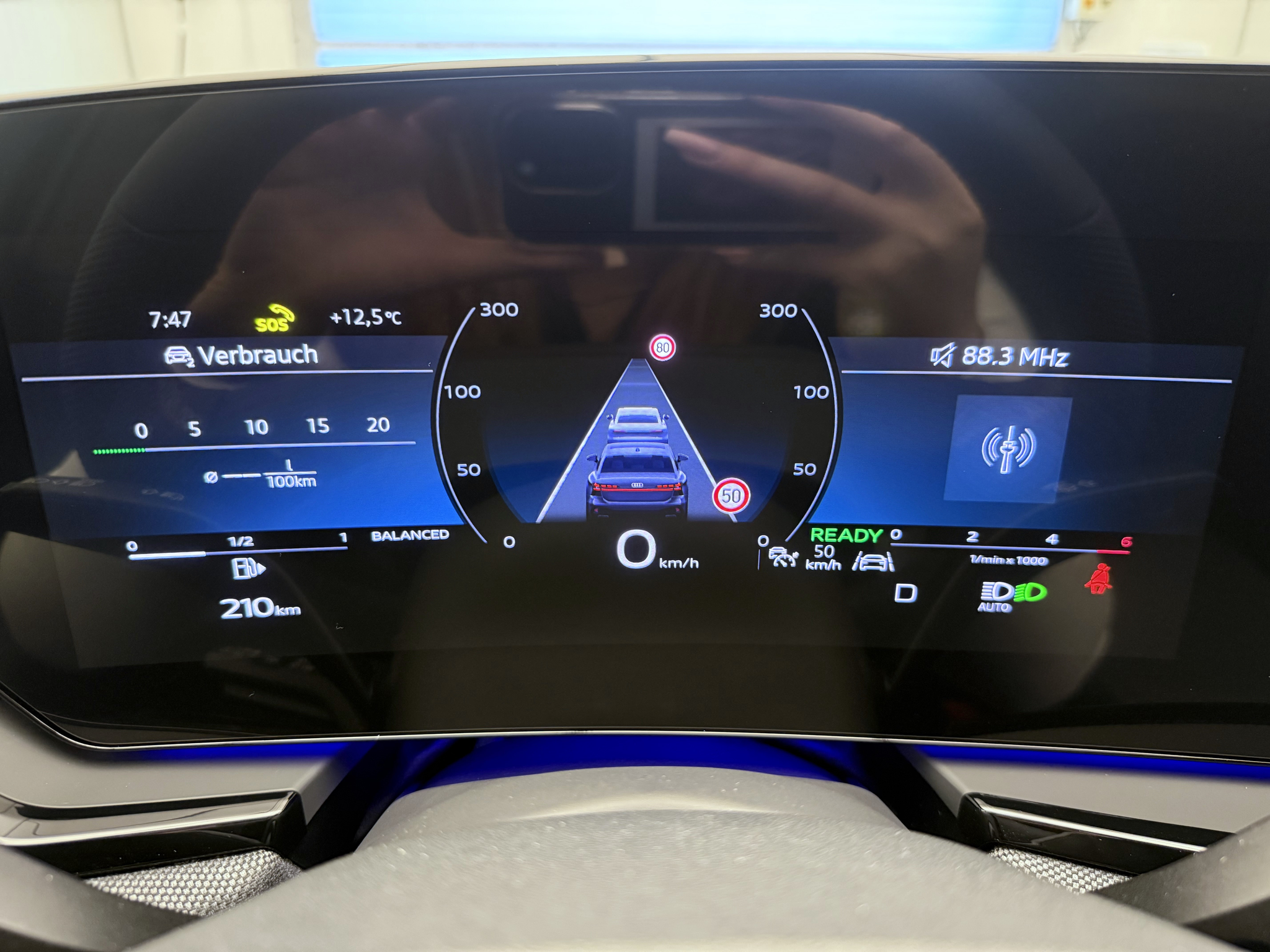 listing desktop thumbnail image 8