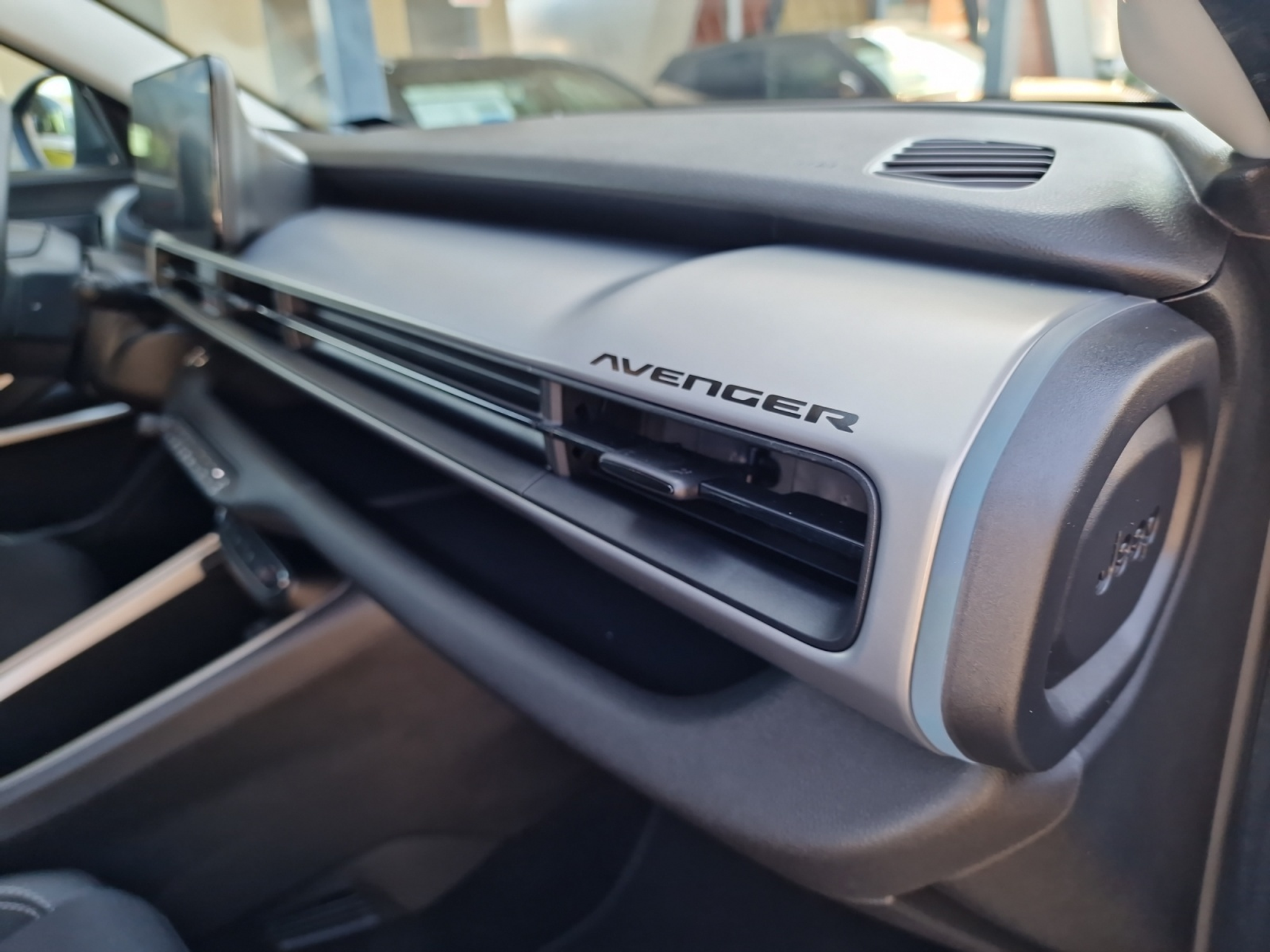 listing desktop thumbnail image 20