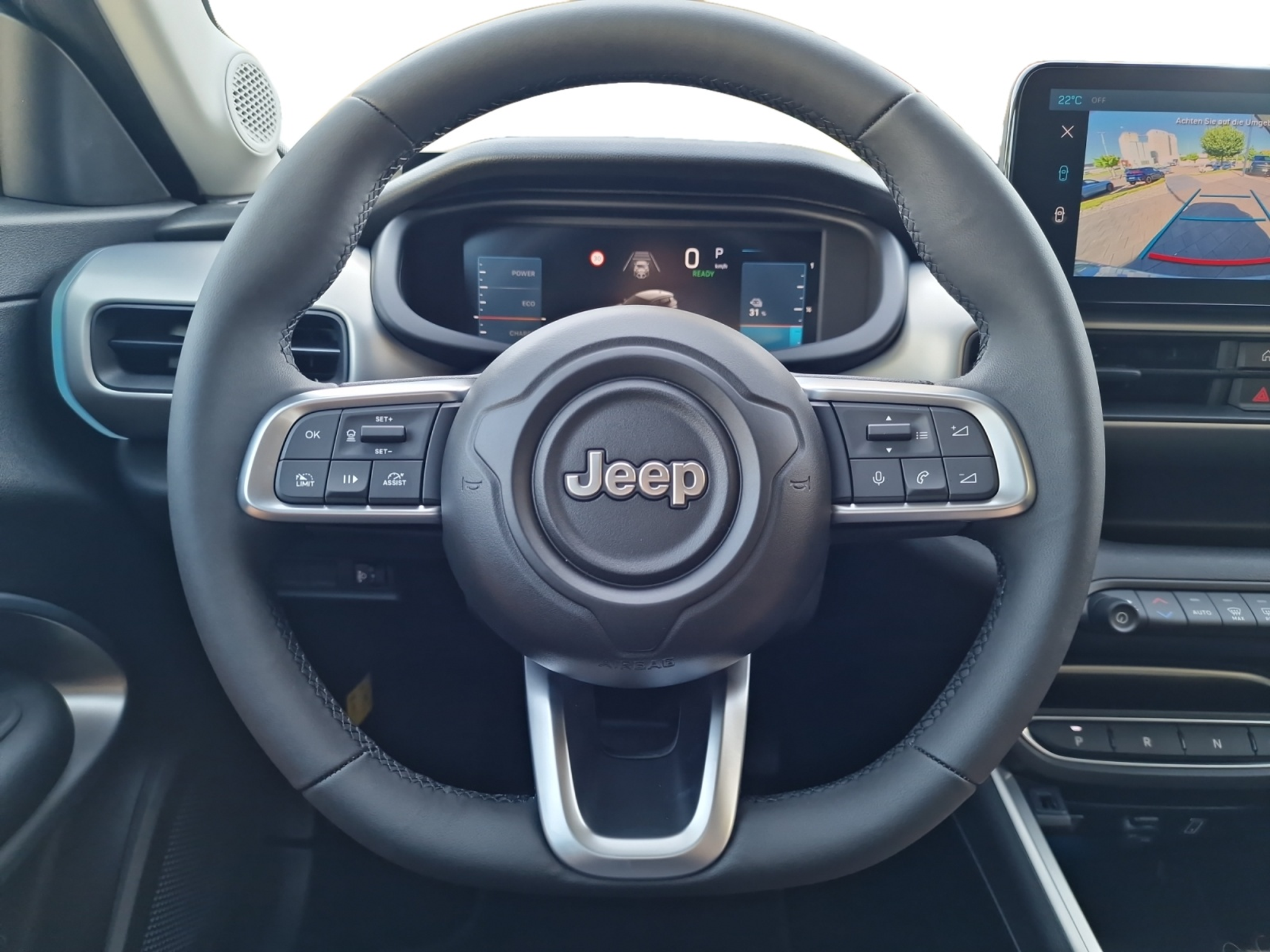 listing desktop thumbnail image 13