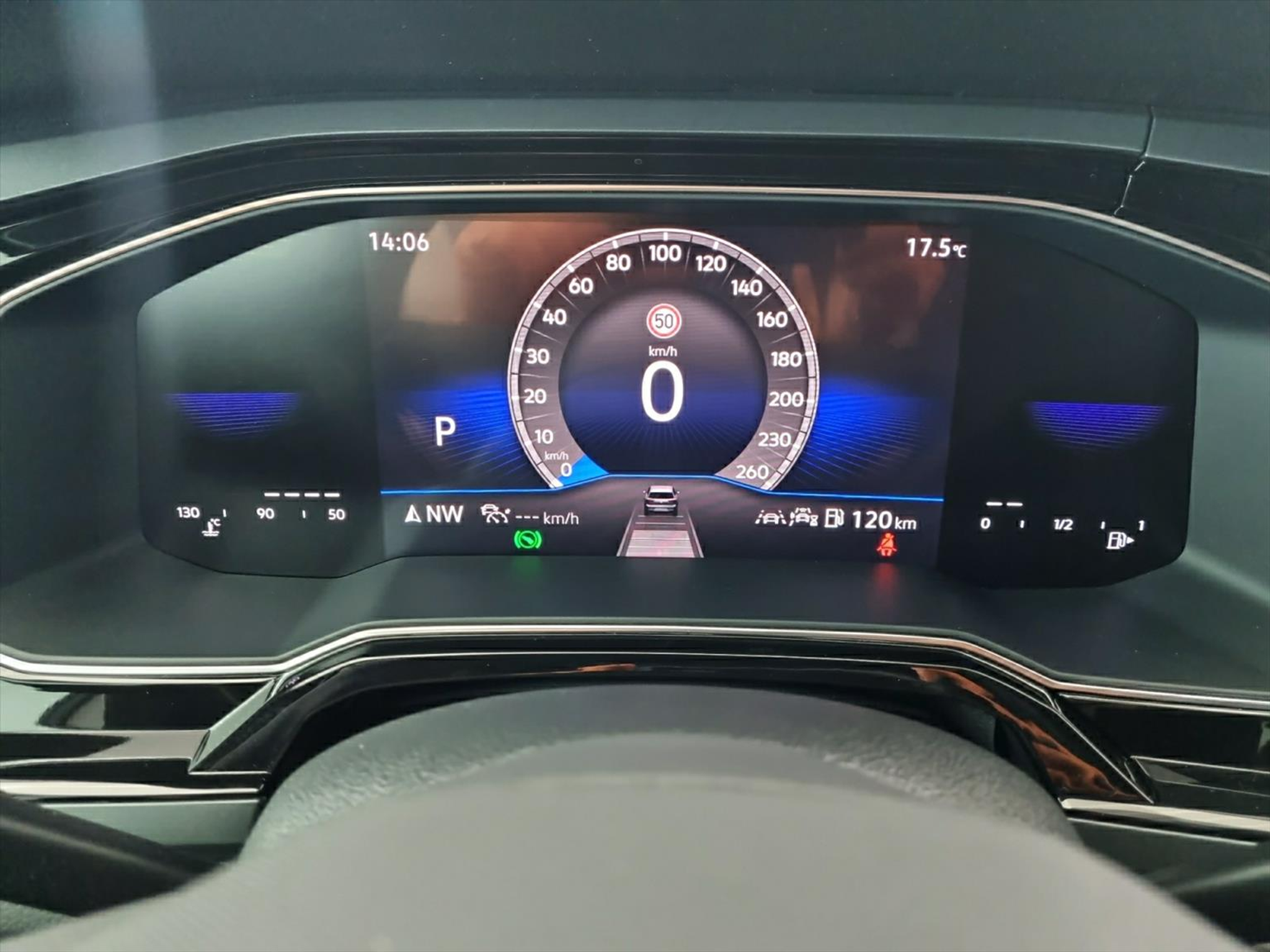 listing desktop thumbnail image 9