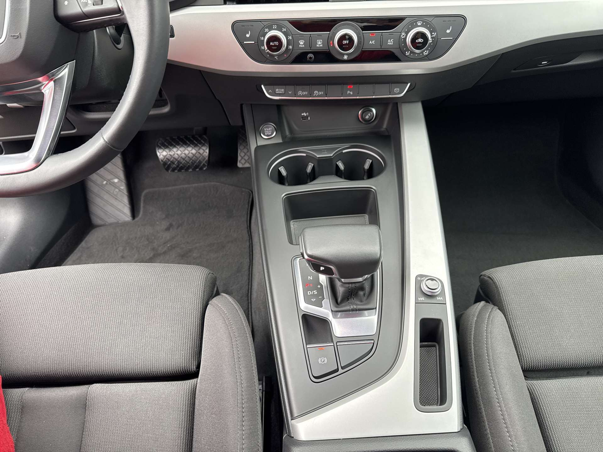 listing desktop thumbnail image 11