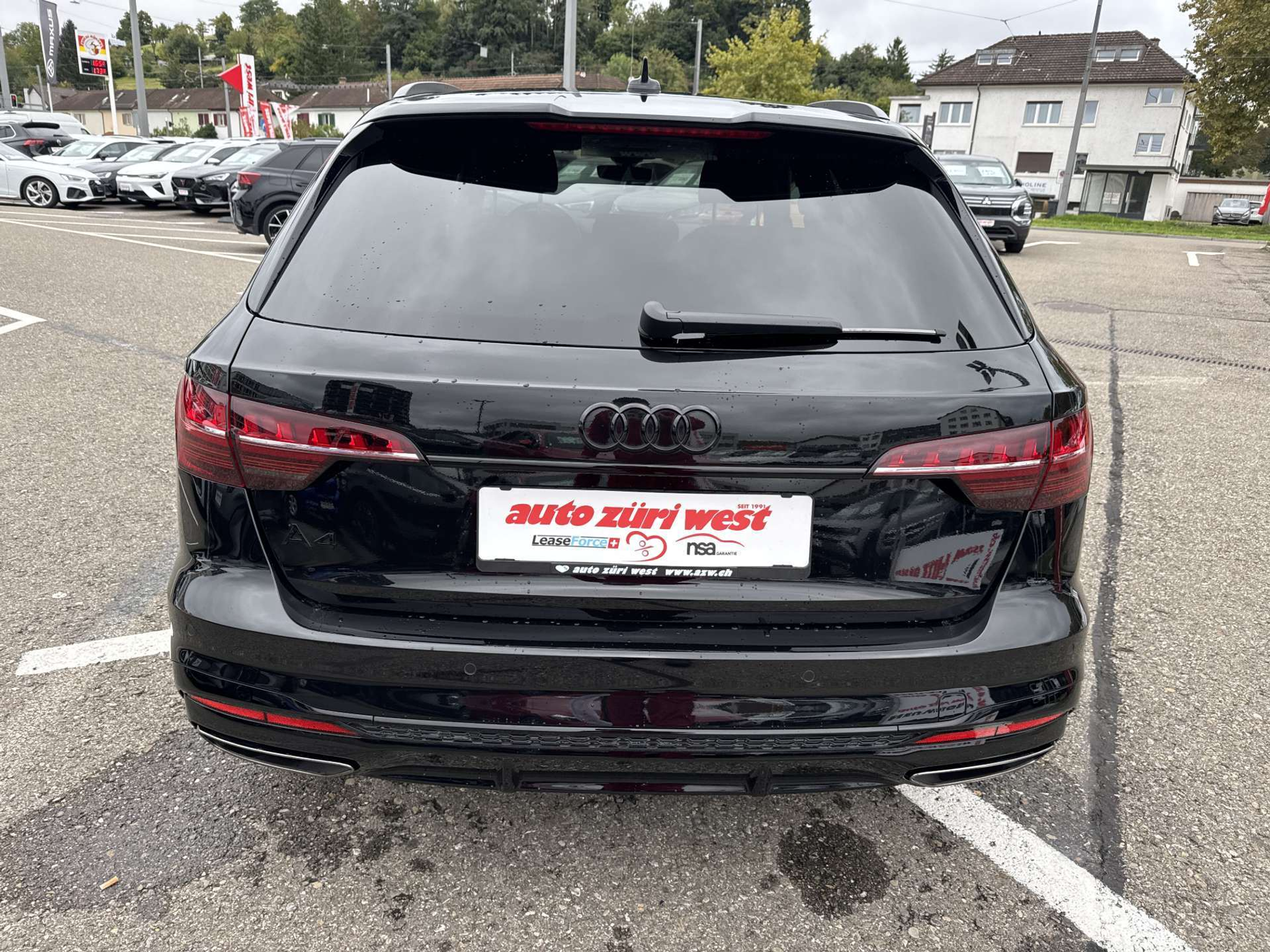 listing desktop thumbnail image 14