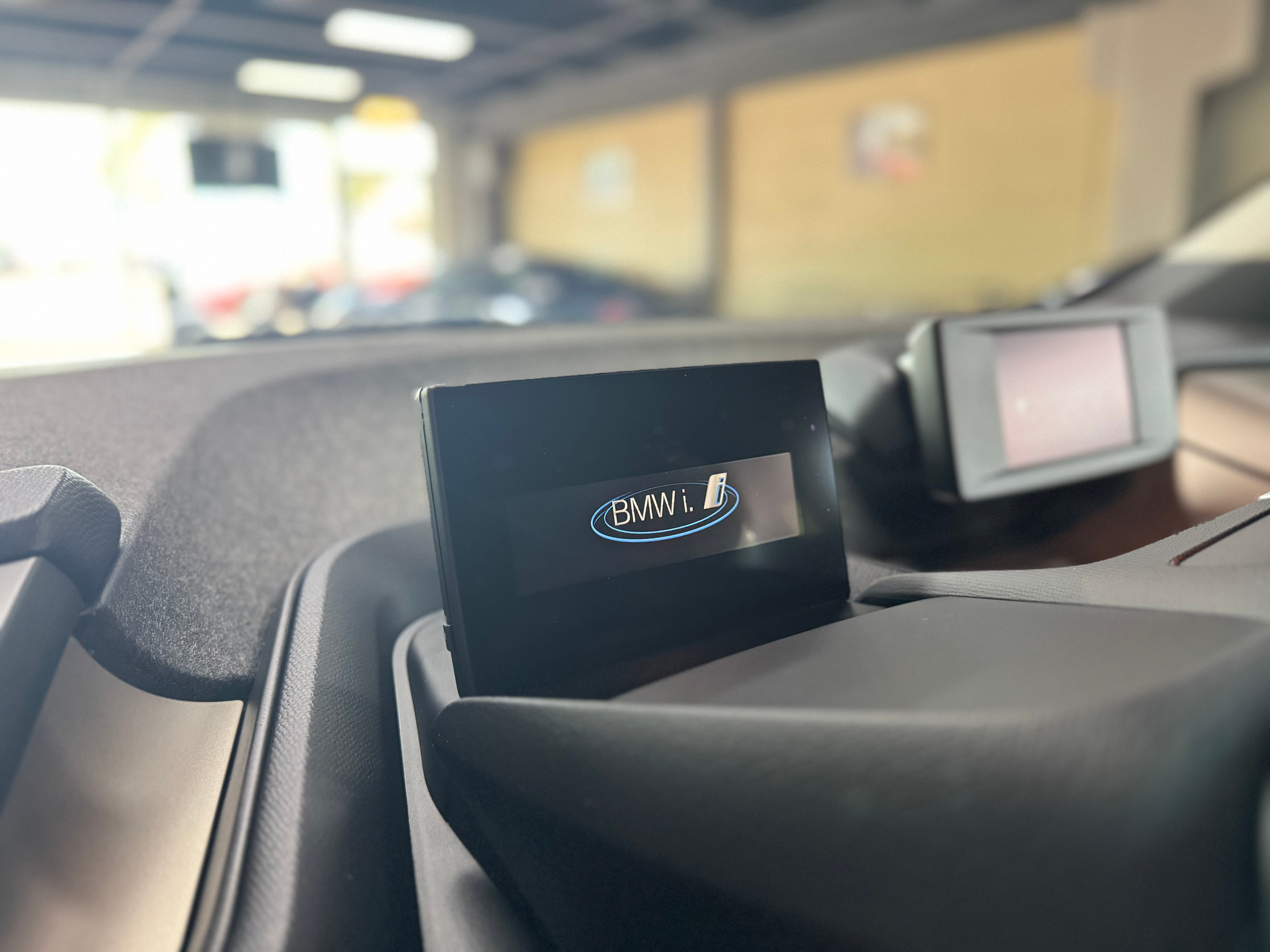 listing desktop thumbnail image 18