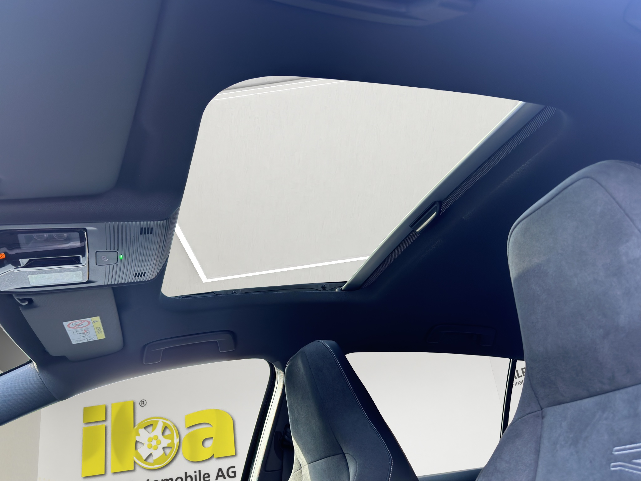 listing desktop thumbnail image 16