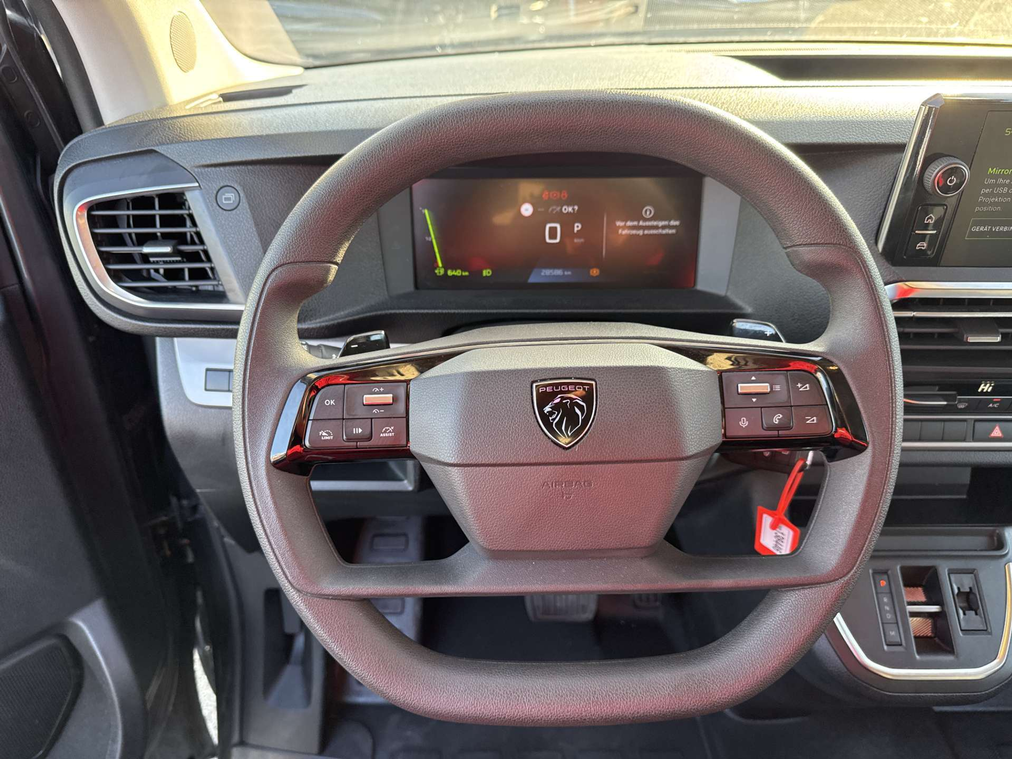 listing desktop thumbnail image 15