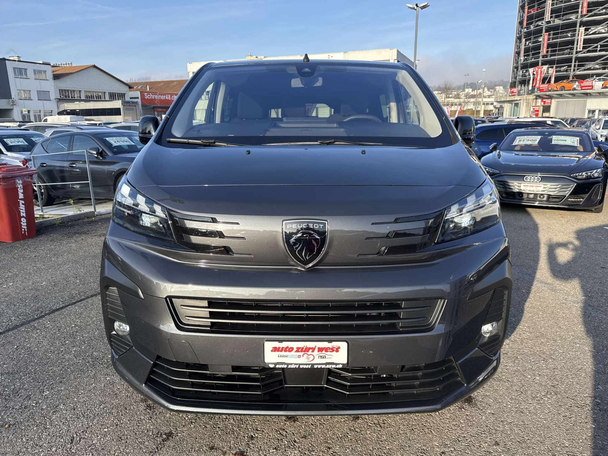 listing desktop thumbnail image 13