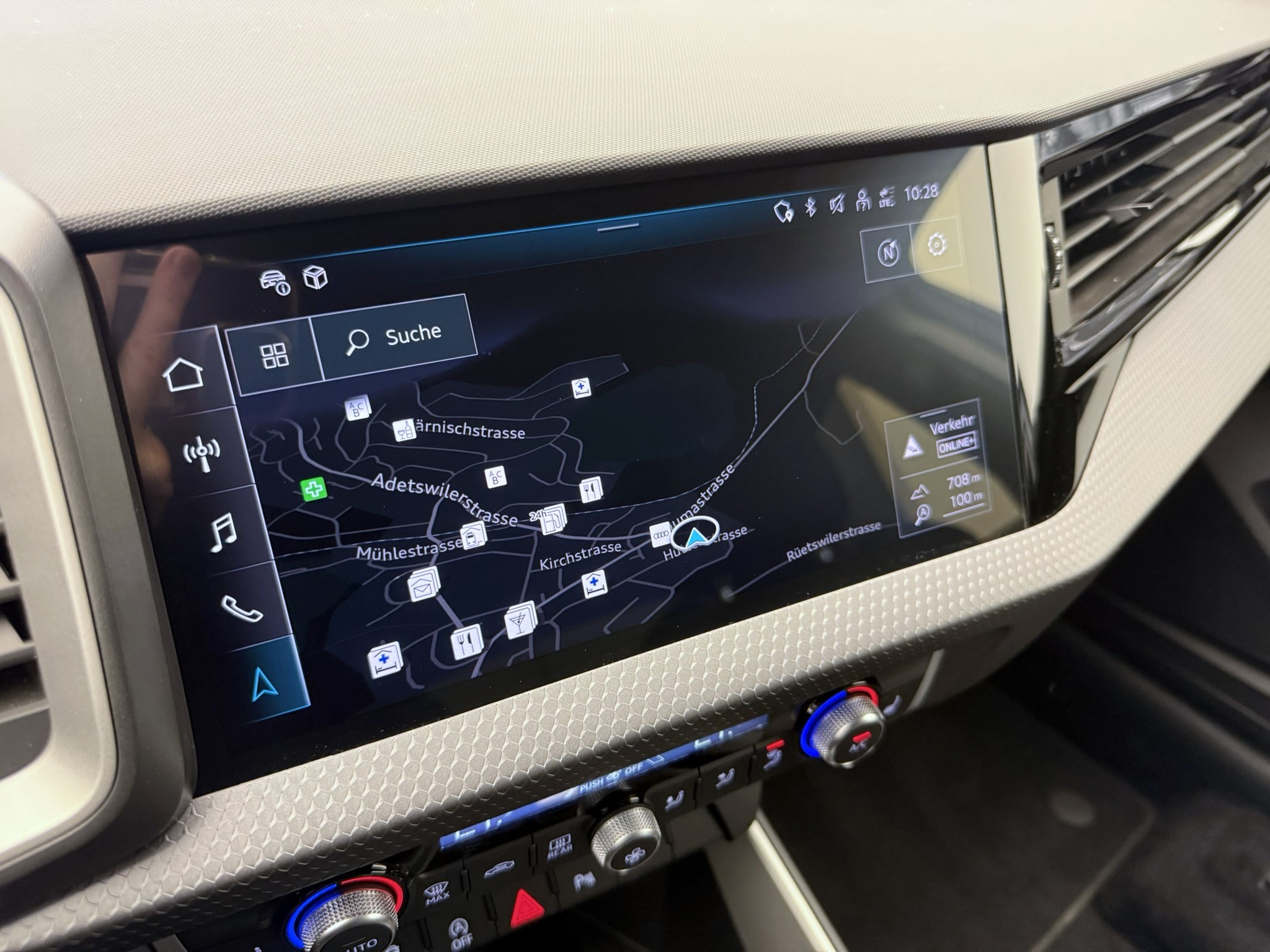 listing desktop thumbnail image 14