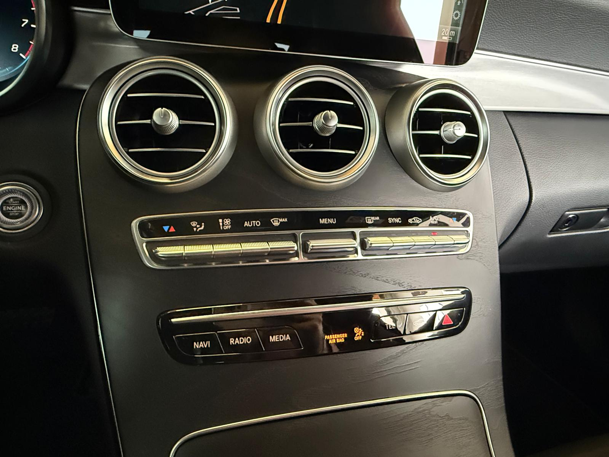 listing desktop thumbnail image 22