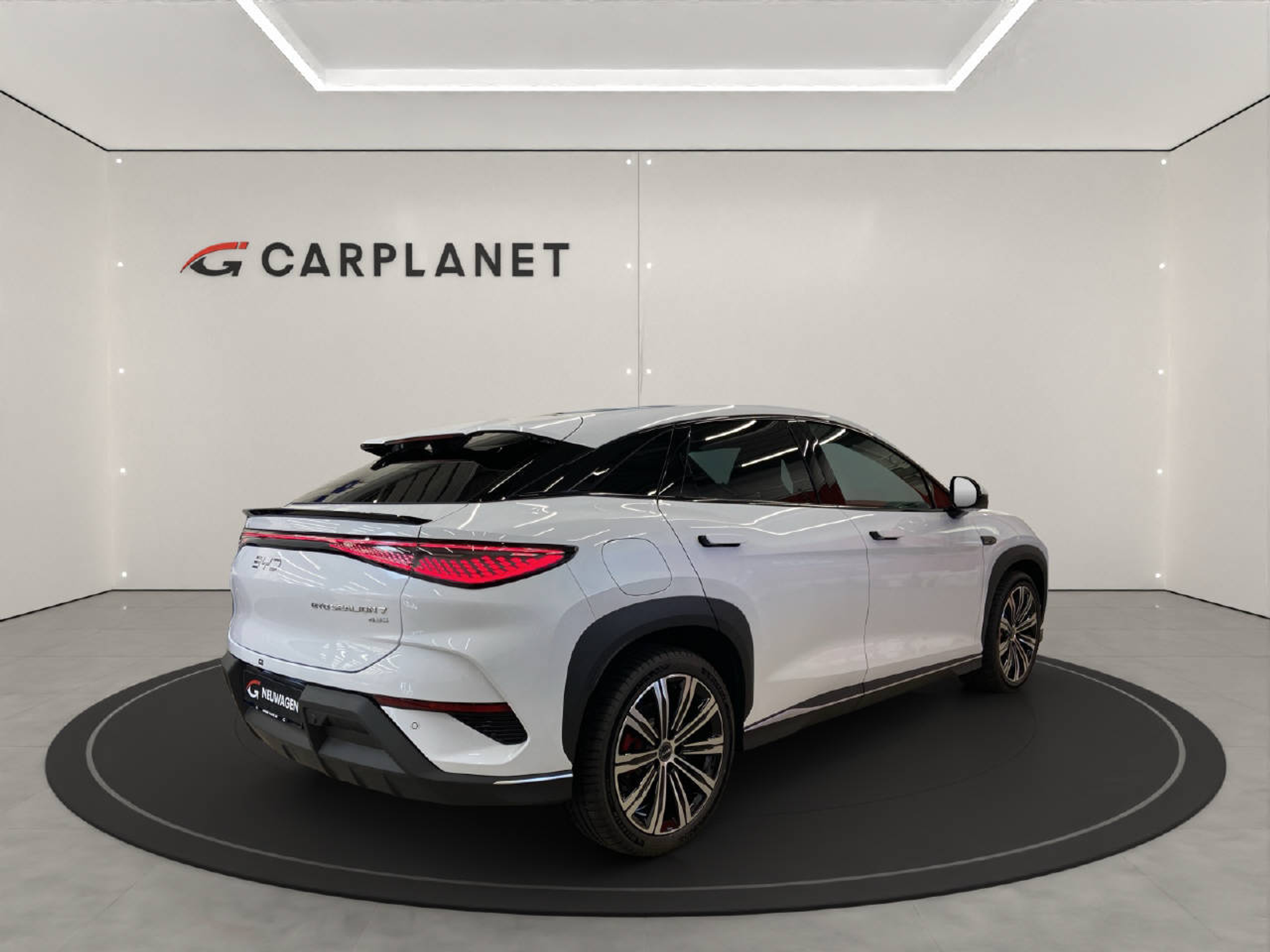 listing desktop thumbnail image 3