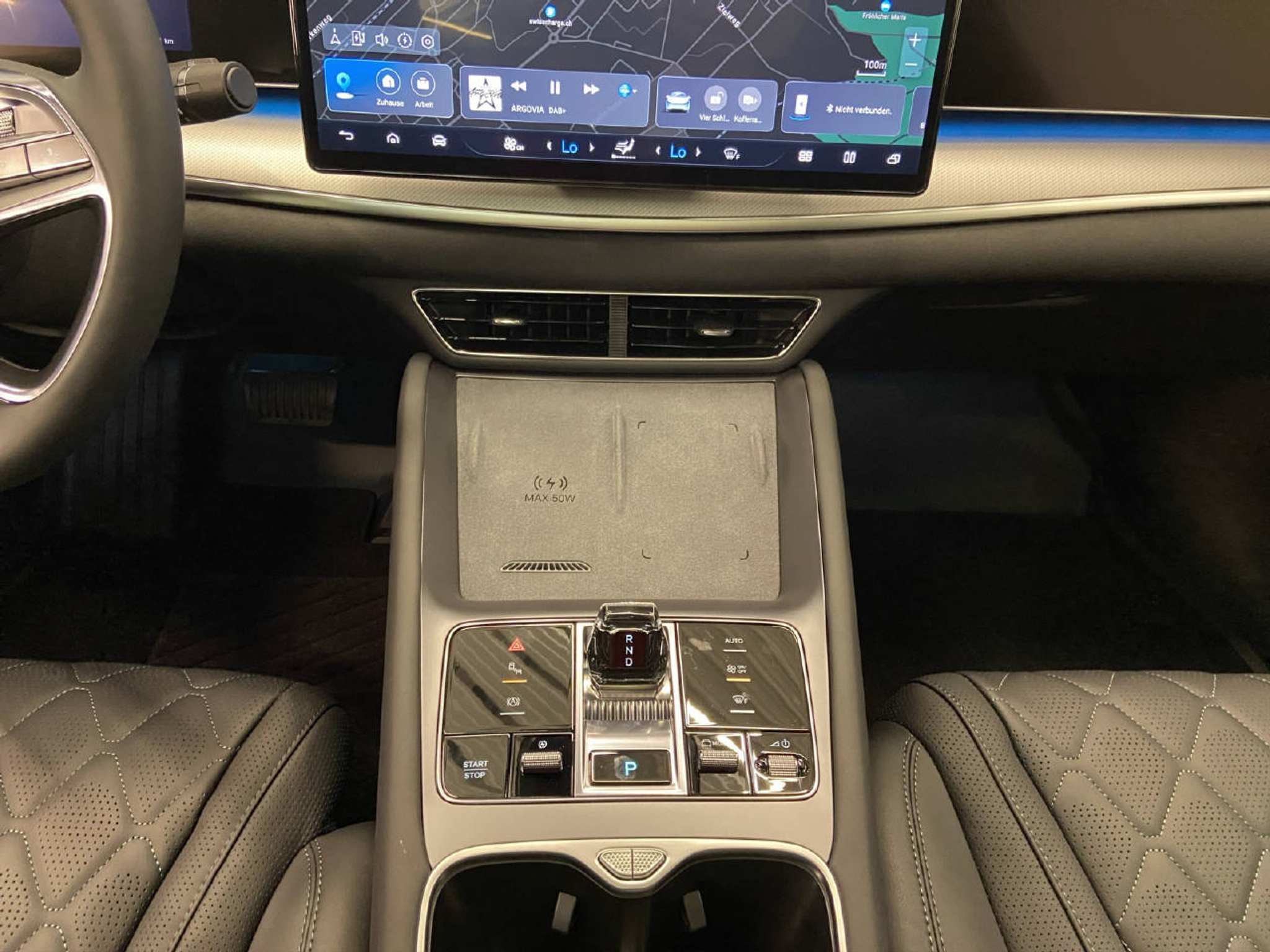 listing desktop thumbnail image 6