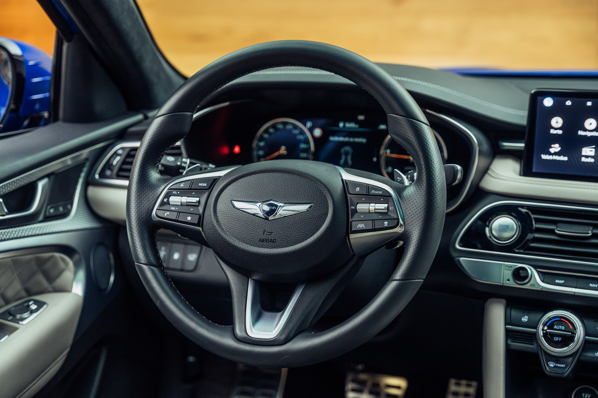 listing desktop thumbnail image 15