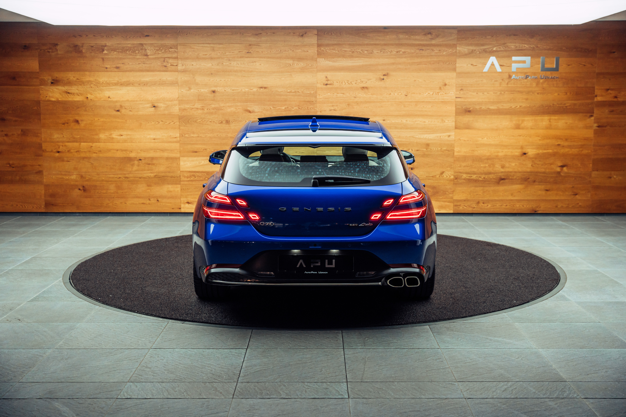 listing desktop thumbnail image 18