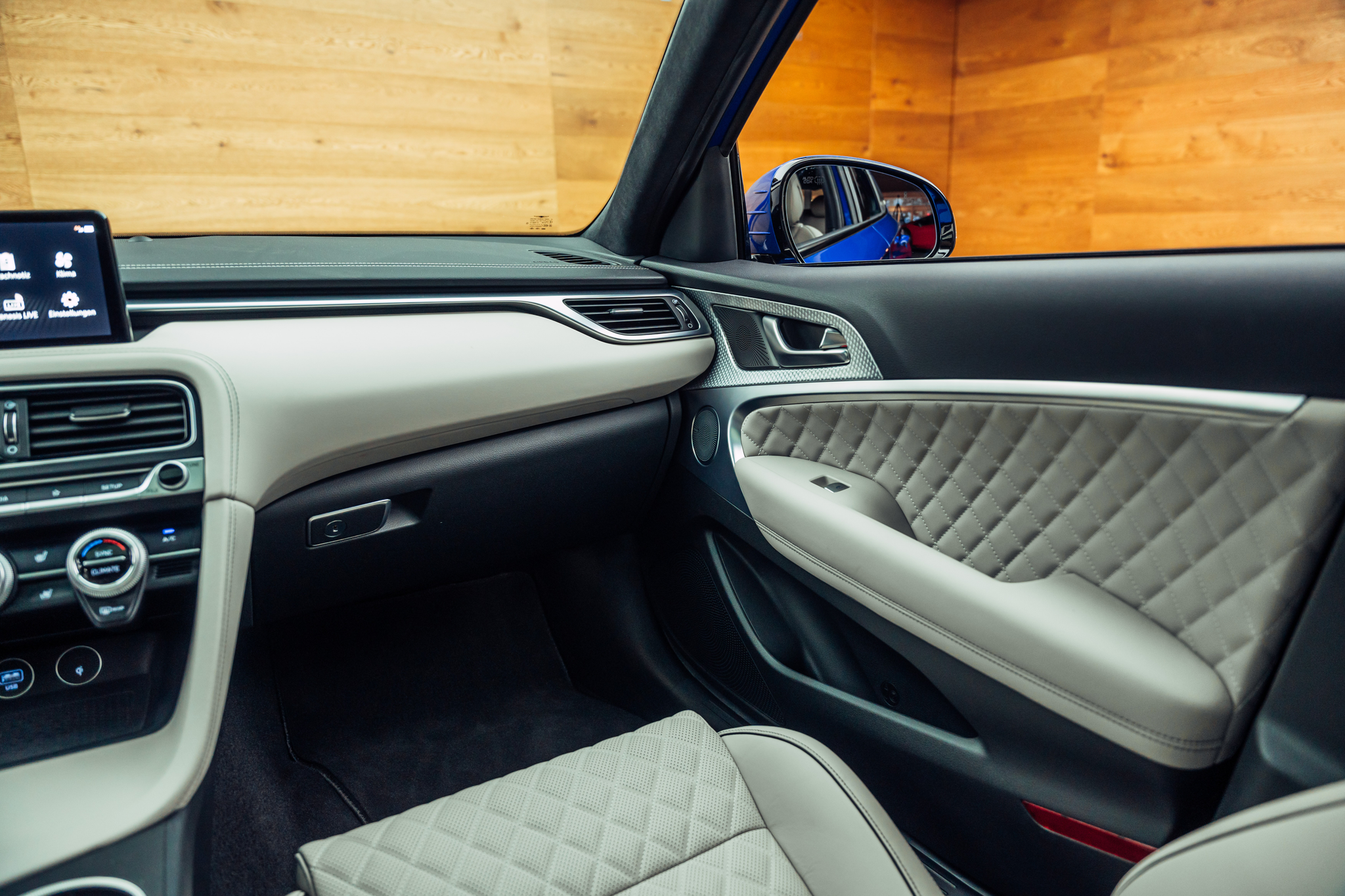 listing desktop thumbnail image 10