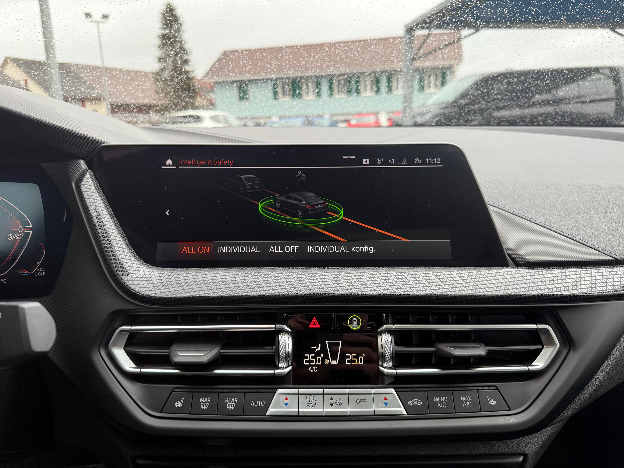 listing desktop thumbnail image 13