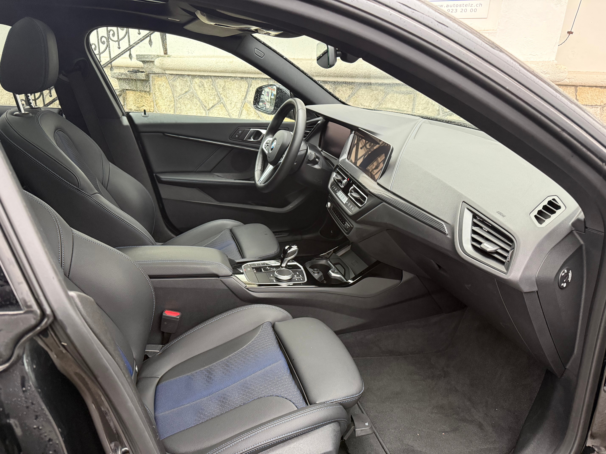 listing desktop thumbnail image 8