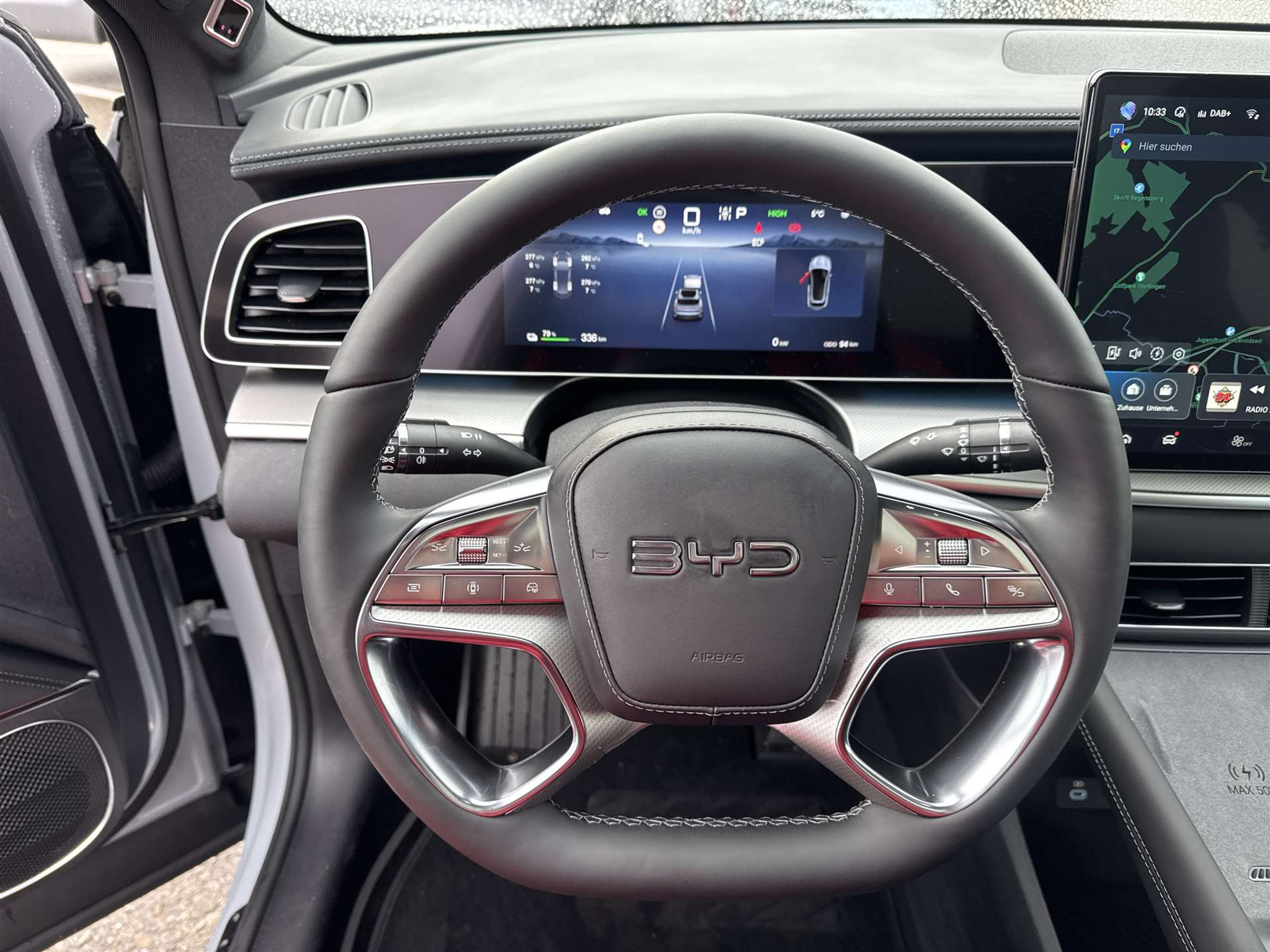 listing desktop thumbnail image 12