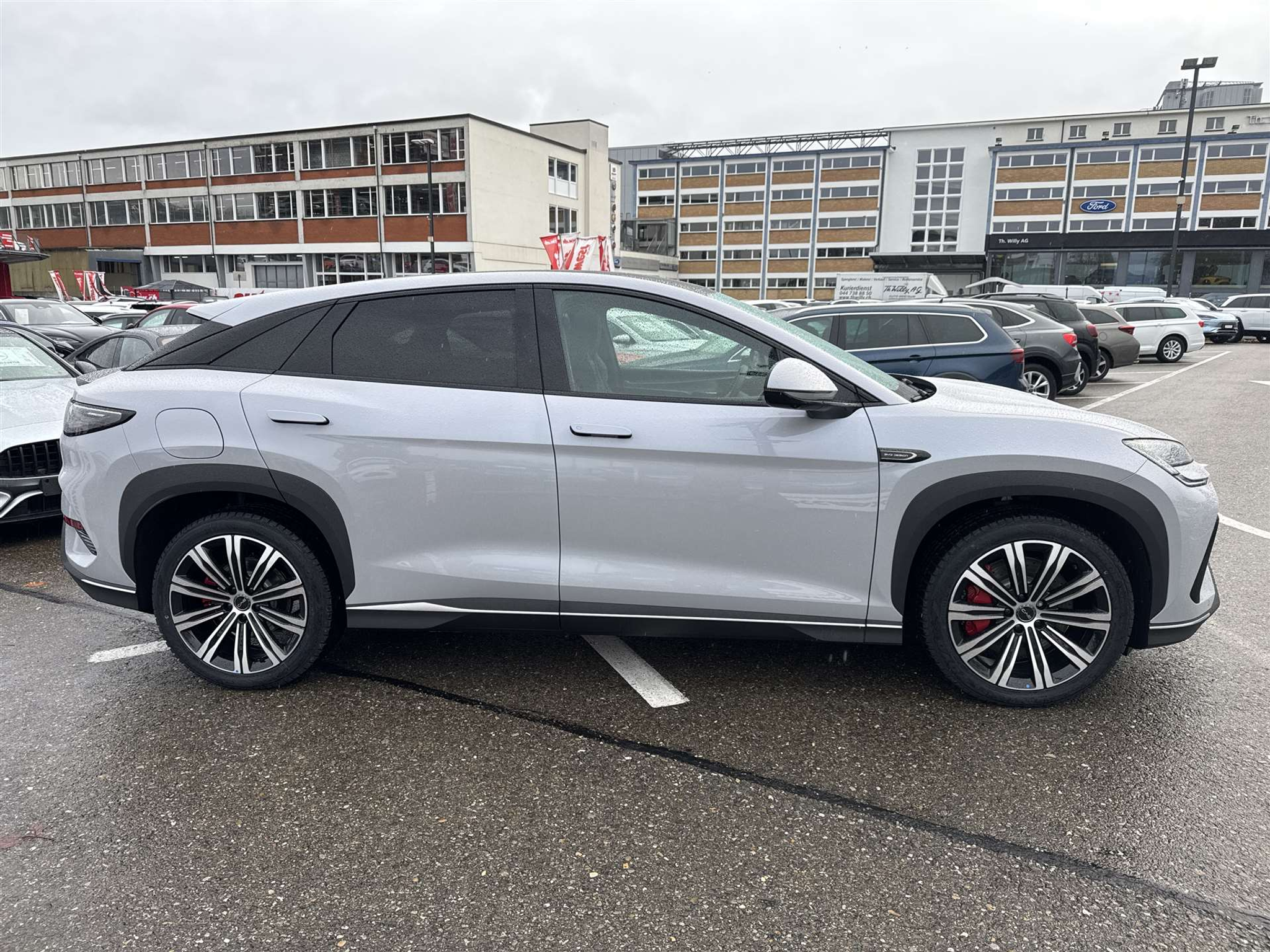 listing desktop thumbnail image 10