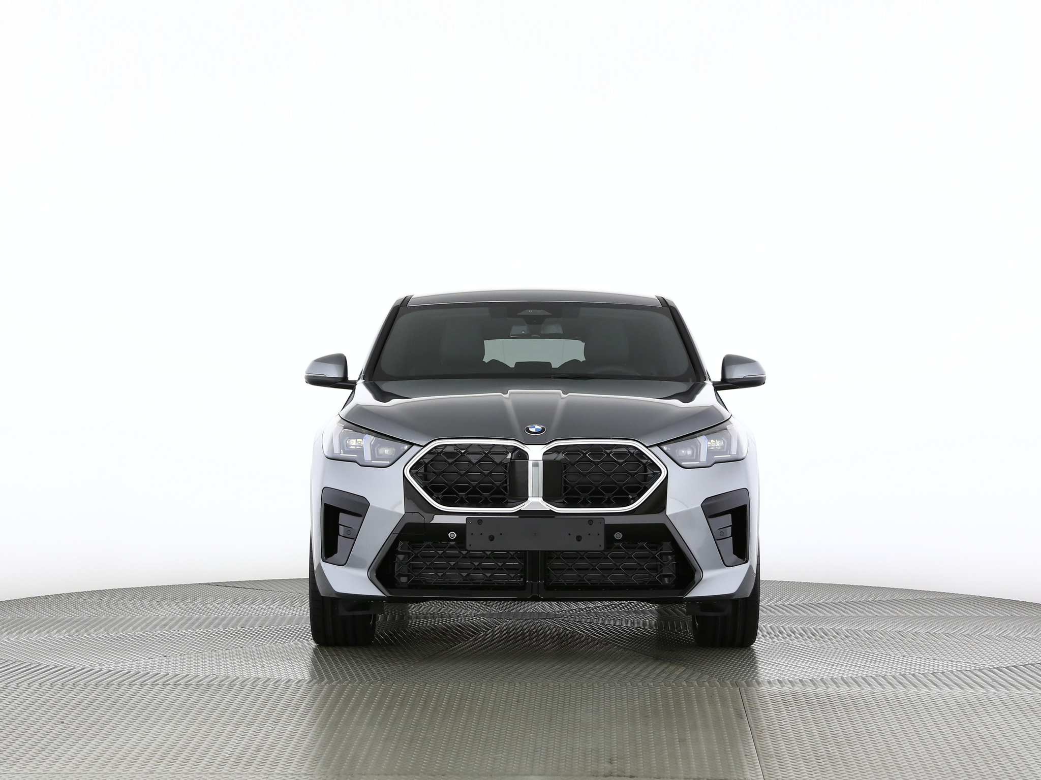 listing desktop thumbnail image 4