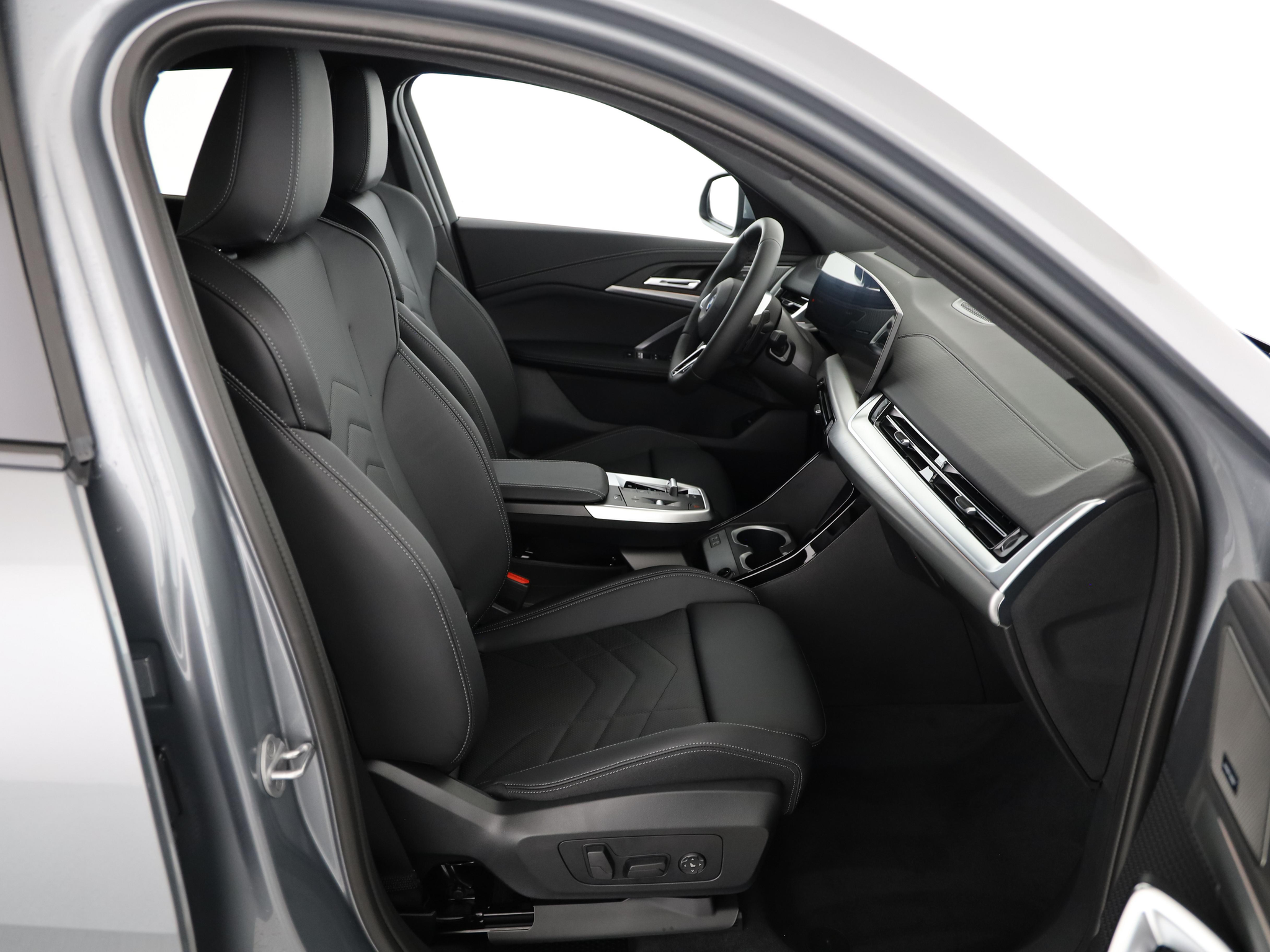 listing desktop thumbnail image 9