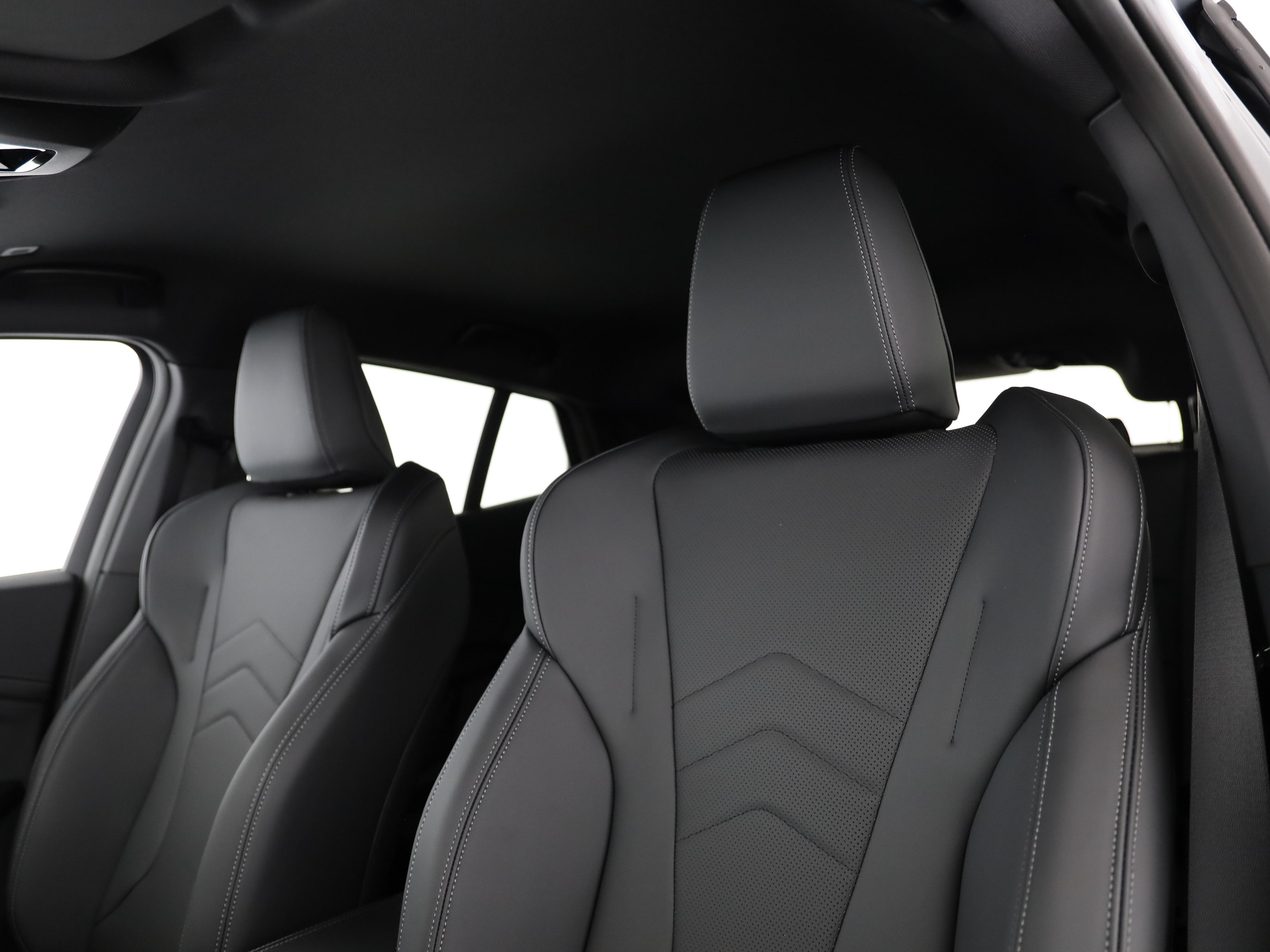 listing desktop thumbnail image 8