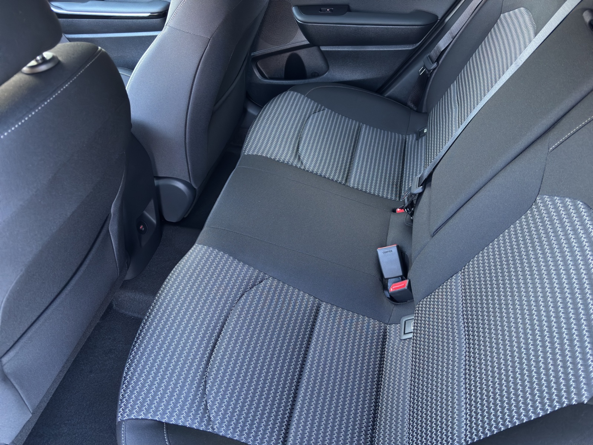 listing desktop thumbnail image 13