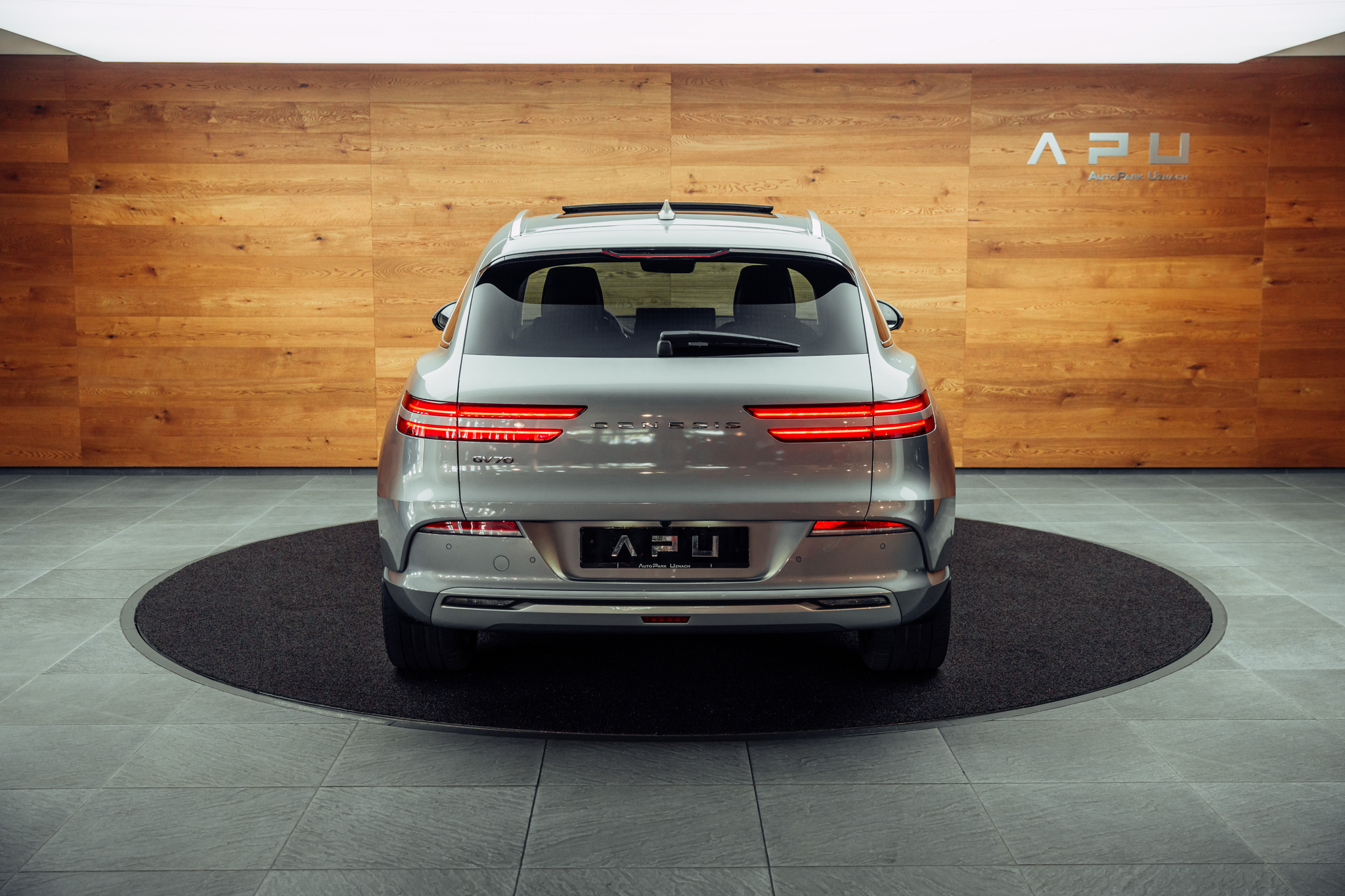 listing desktop thumbnail image 17