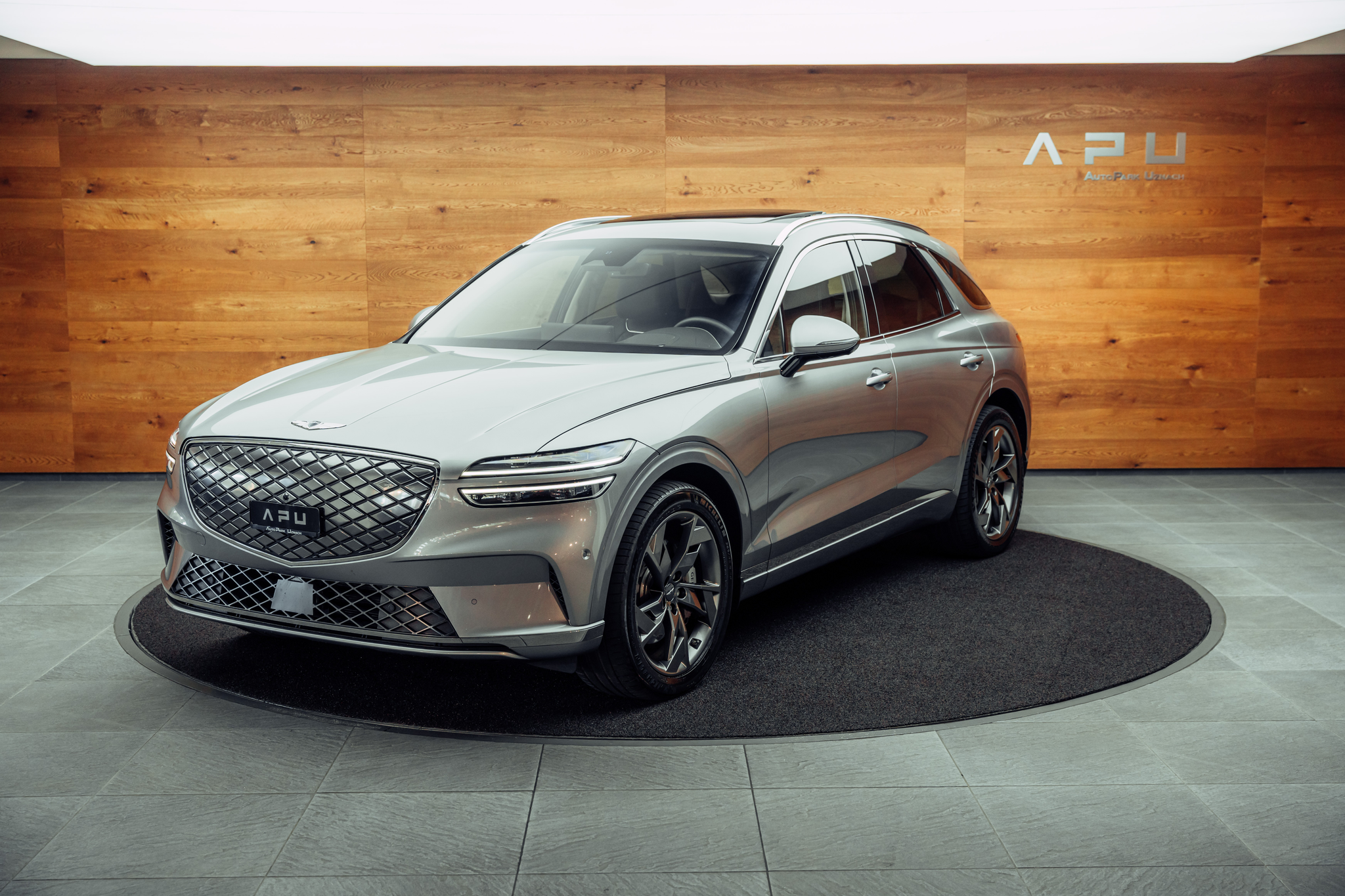 listing desktop thumbnail image 3