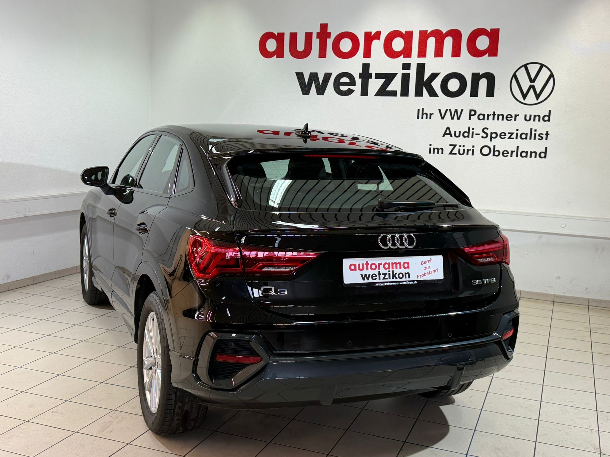 listing desktop thumbnail image 3