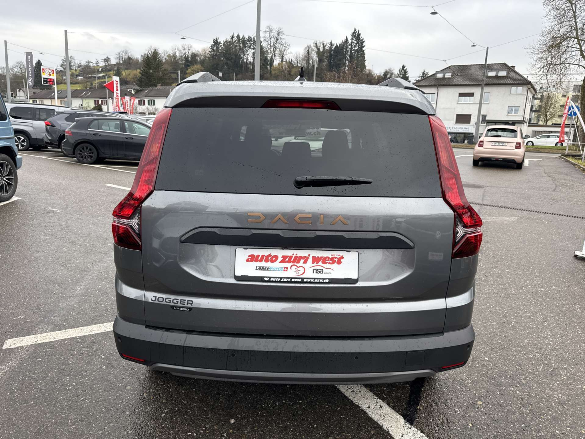 listing desktop thumbnail image 14