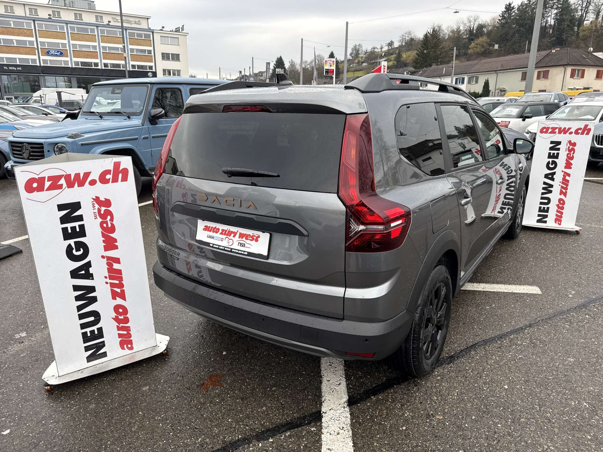 listing desktop thumbnail image 2