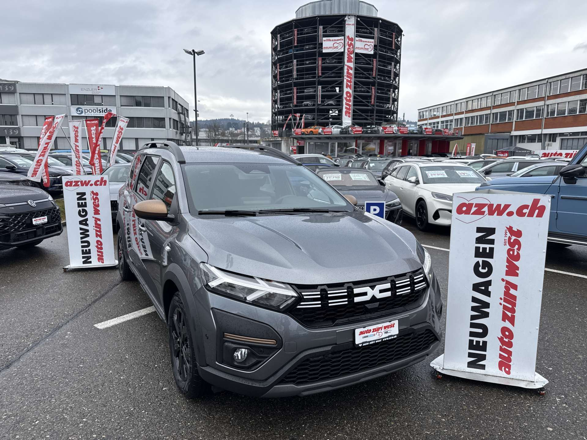 listing desktop thumbnail image 0