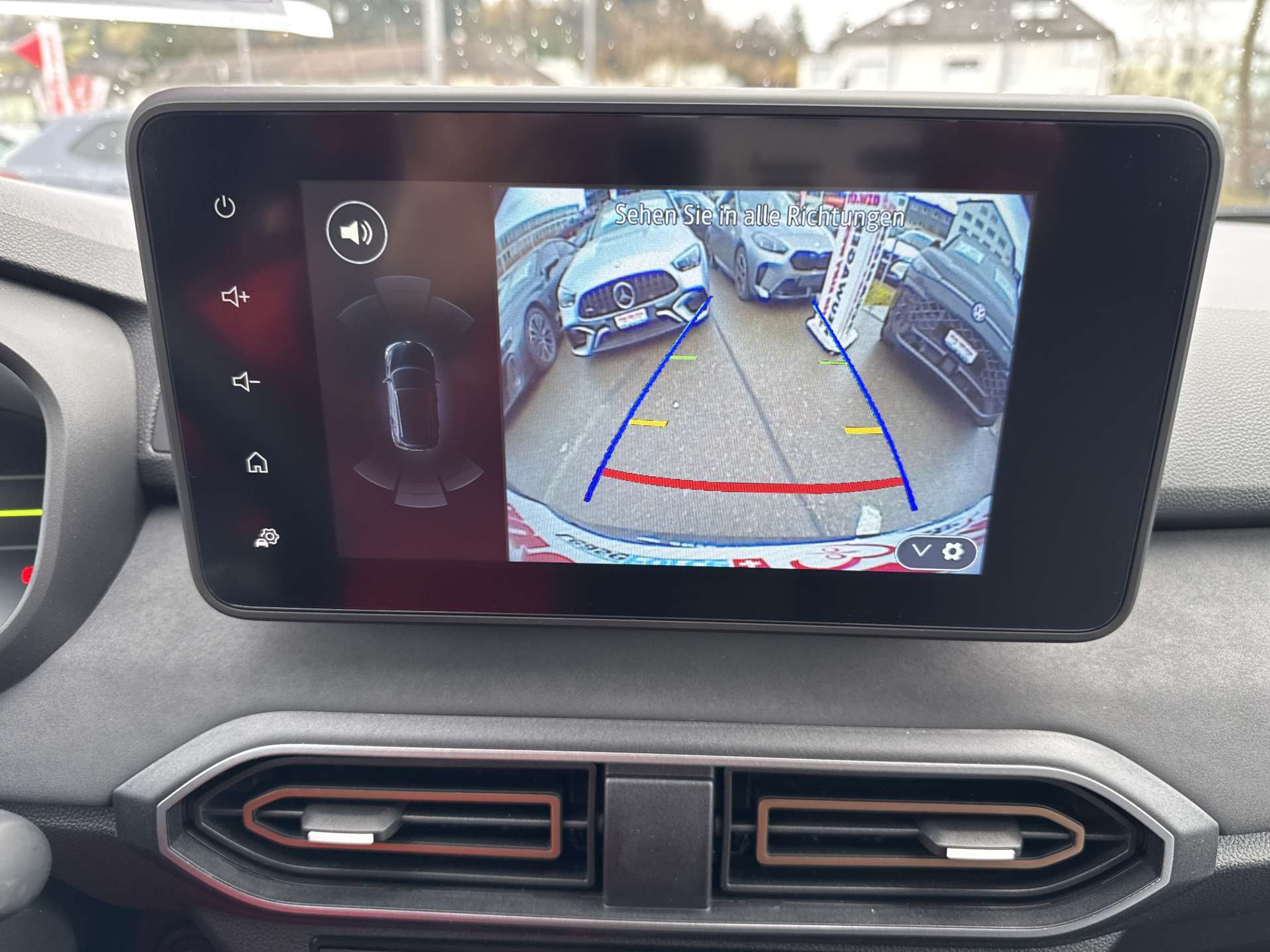 listing desktop thumbnail image 9