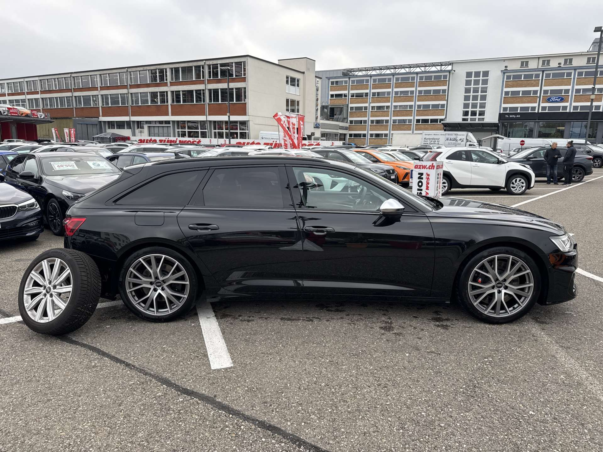 listing desktop thumbnail image 10