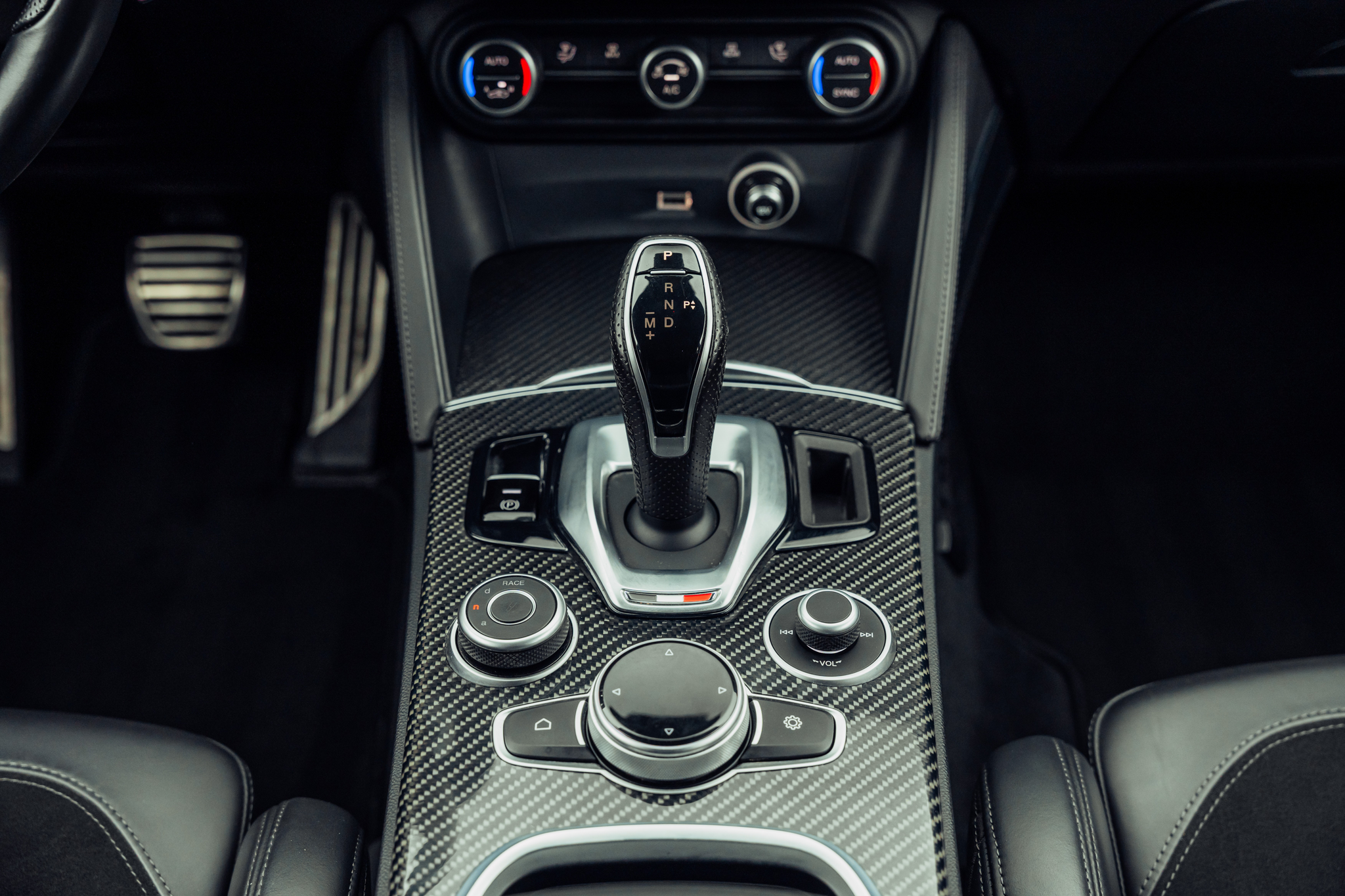 listing desktop thumbnail image 13