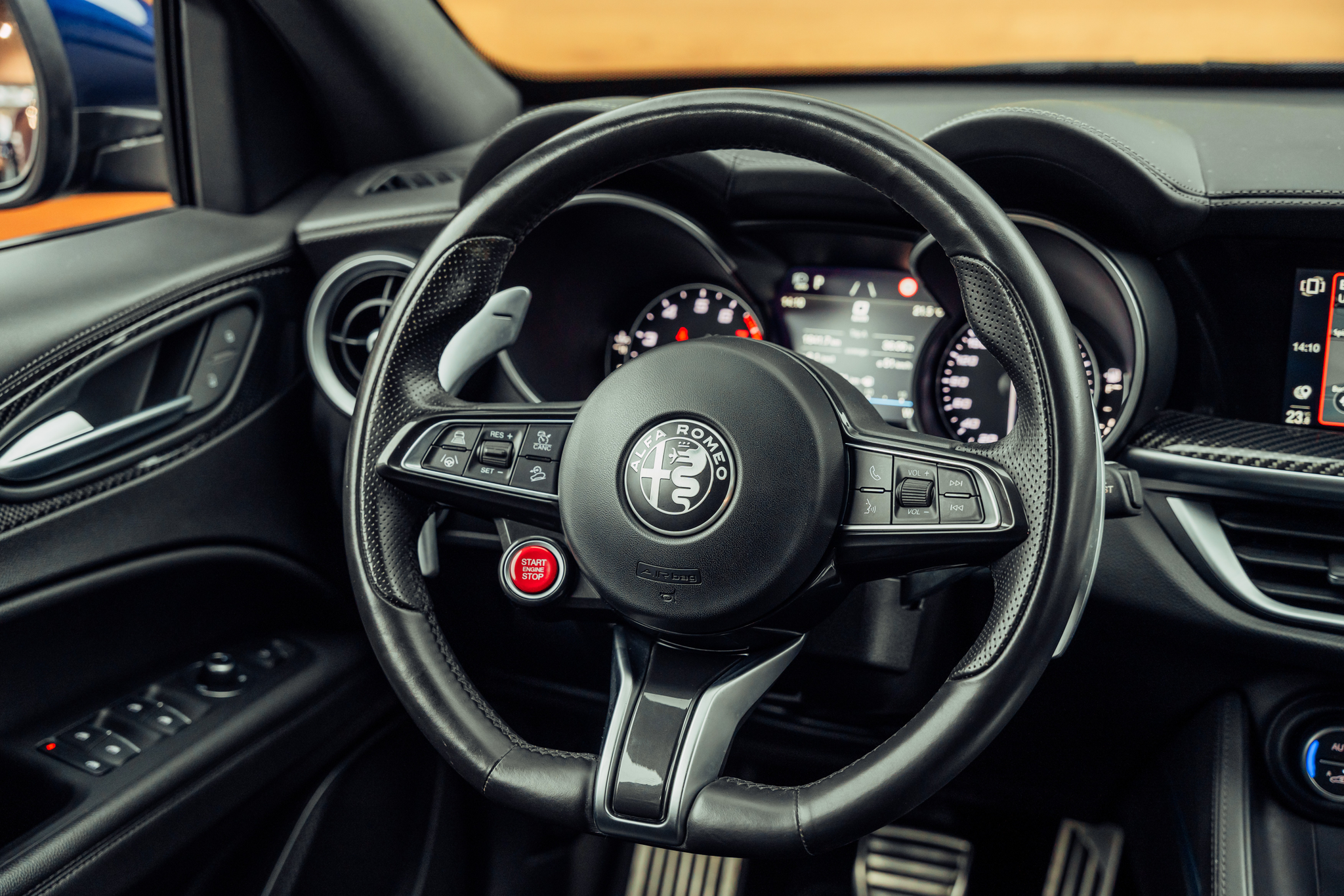 listing desktop thumbnail image 15