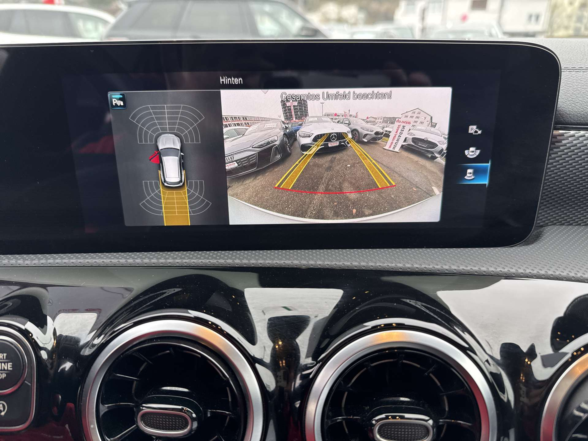 listing desktop thumbnail image 9