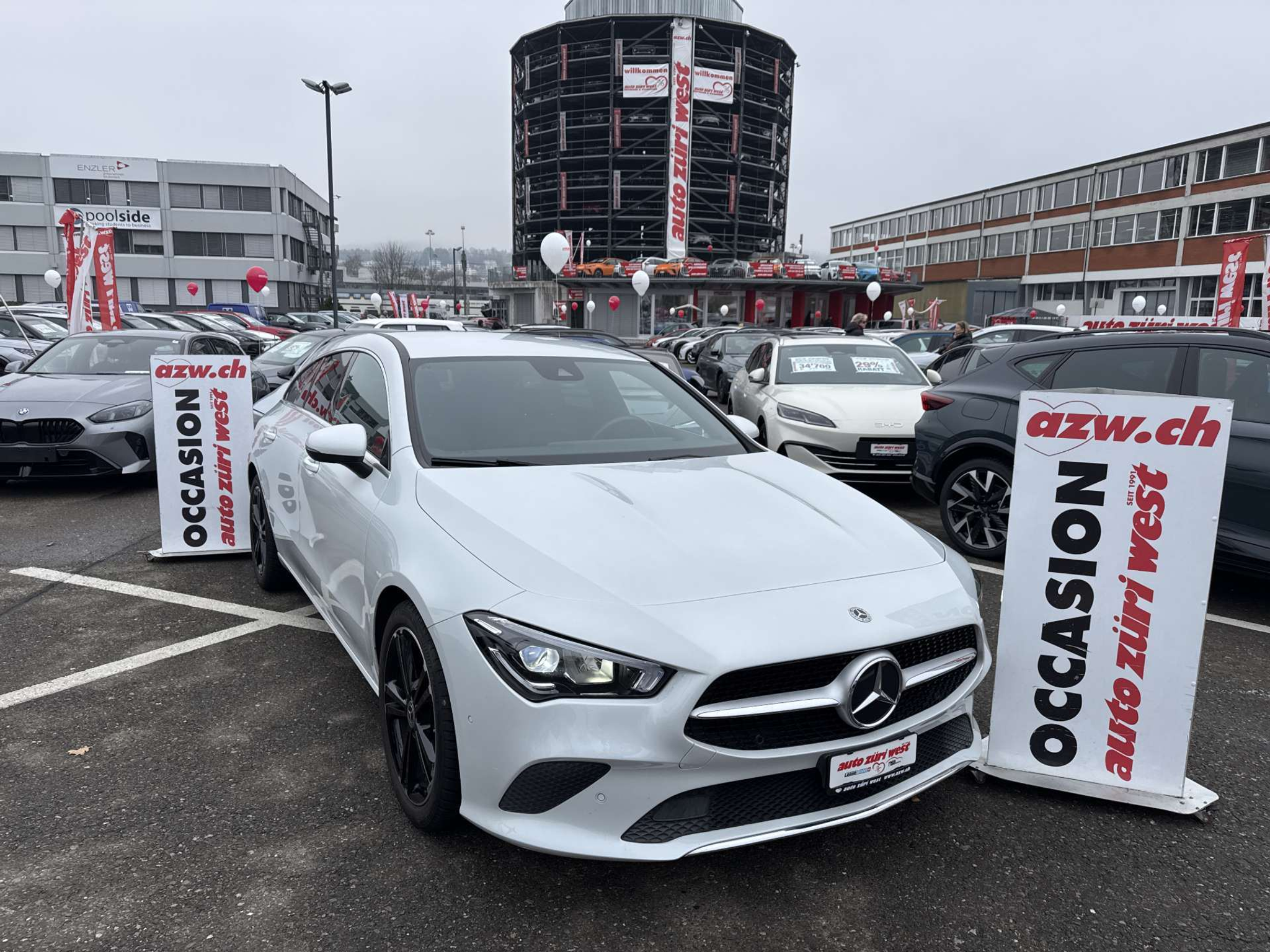 listing desktop thumbnail image 0