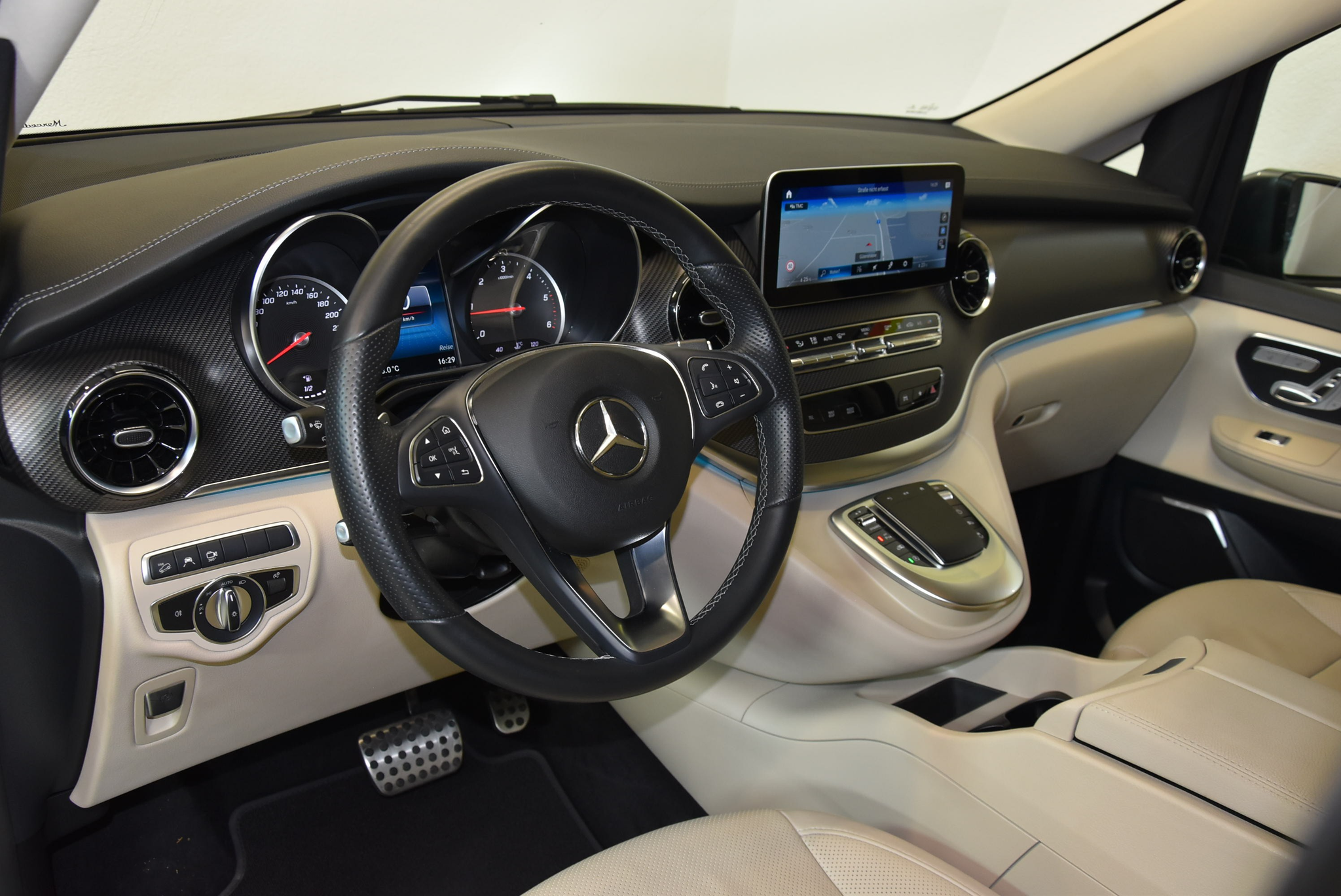 listing desktop thumbnail image 5