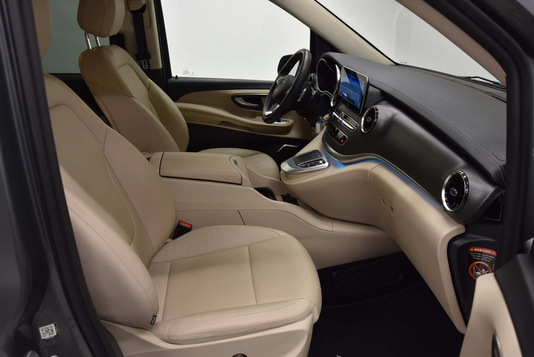 listing desktop thumbnail image 2