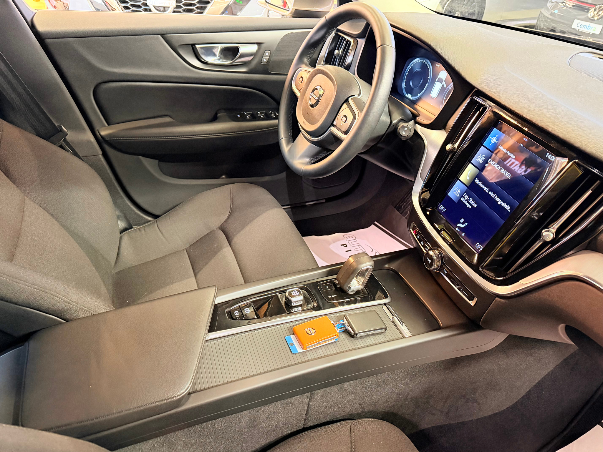 listing desktop thumbnail image 15