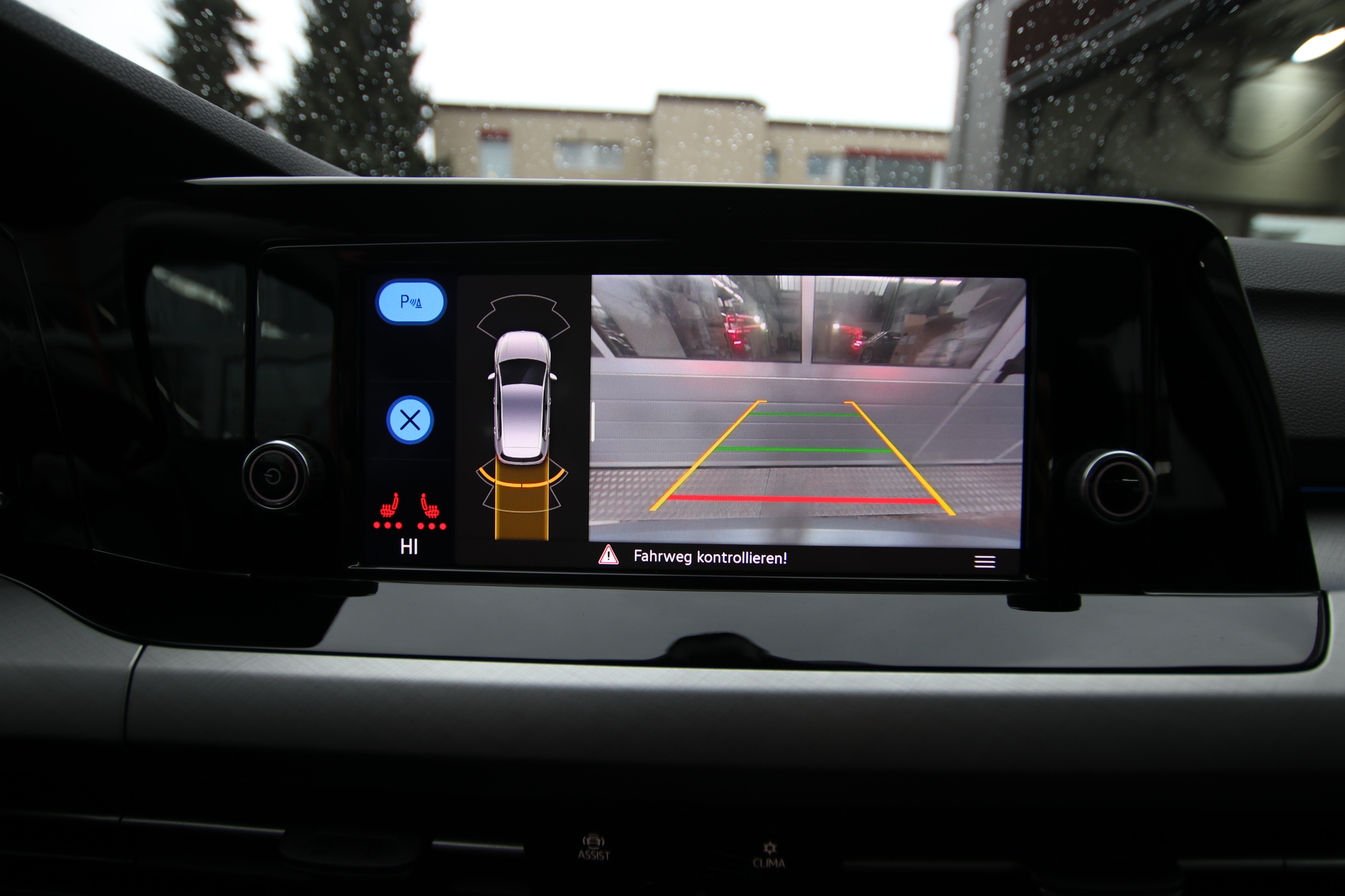 listing desktop thumbnail image 16