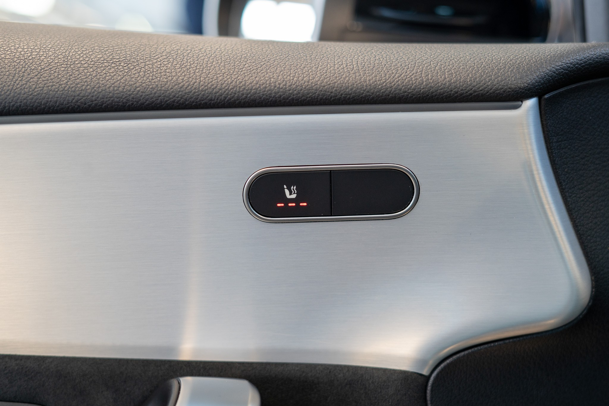 listing desktop thumbnail image 9