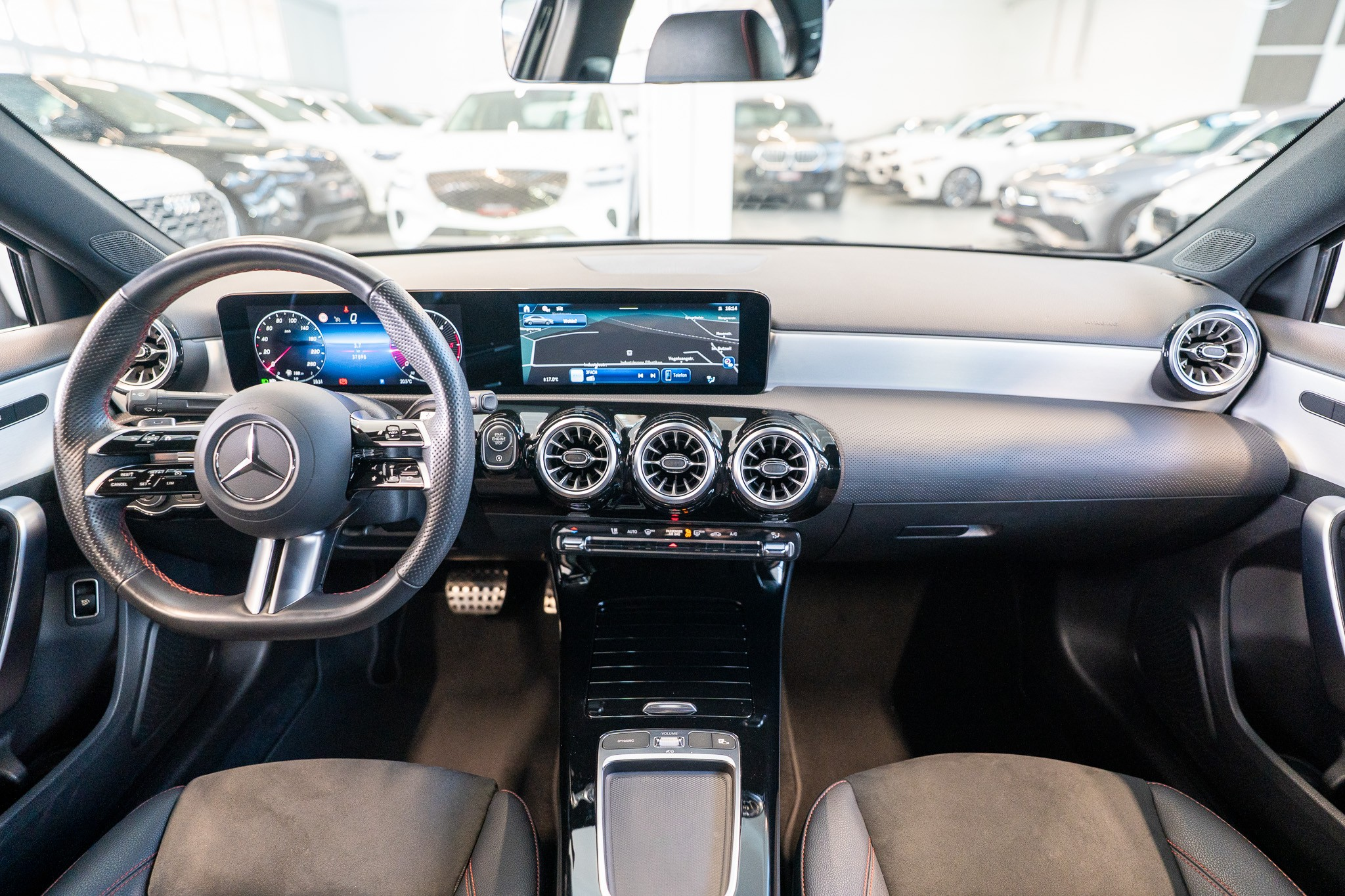 listing desktop thumbnail image 13