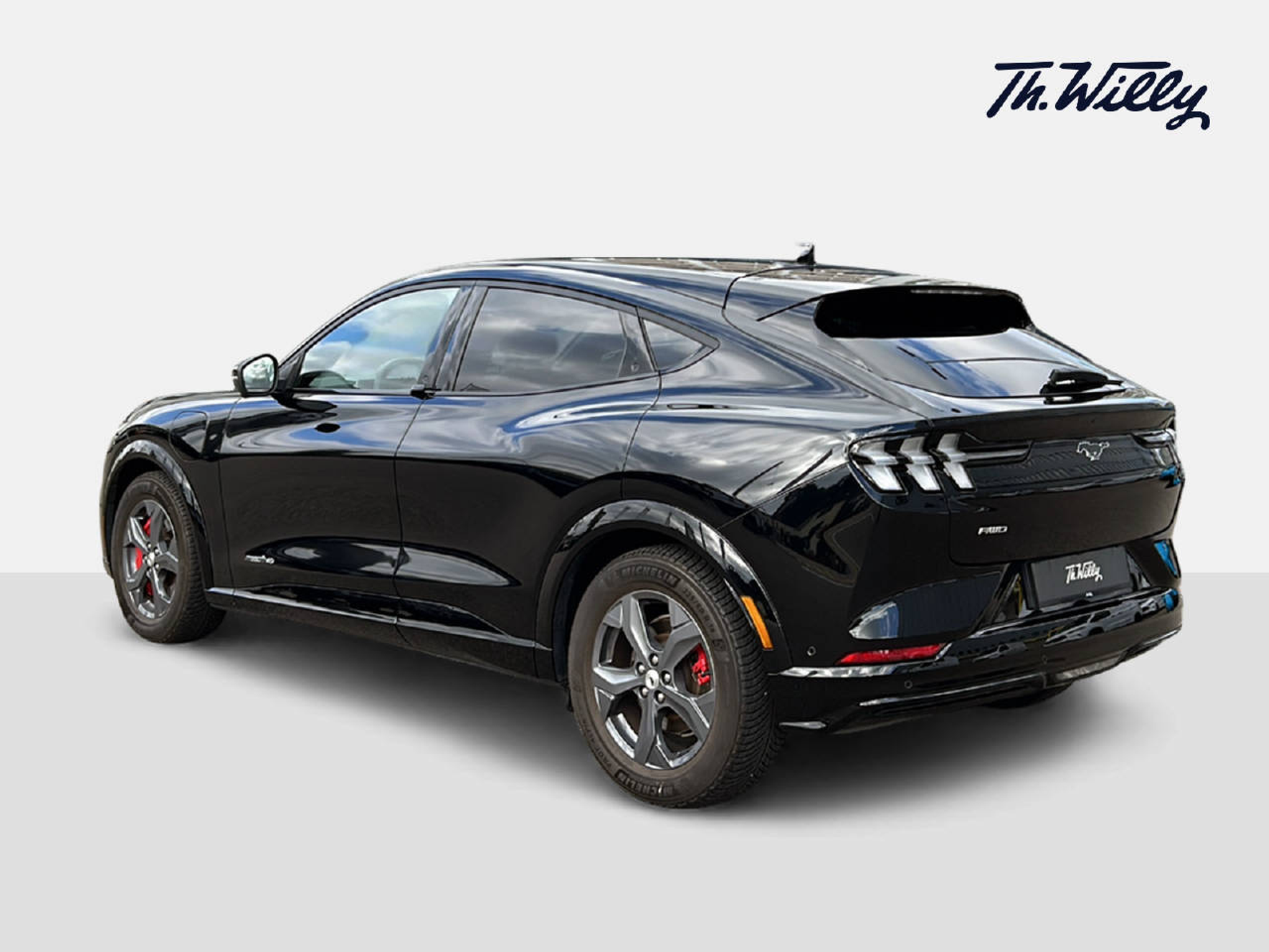 listing desktop thumbnail image 2