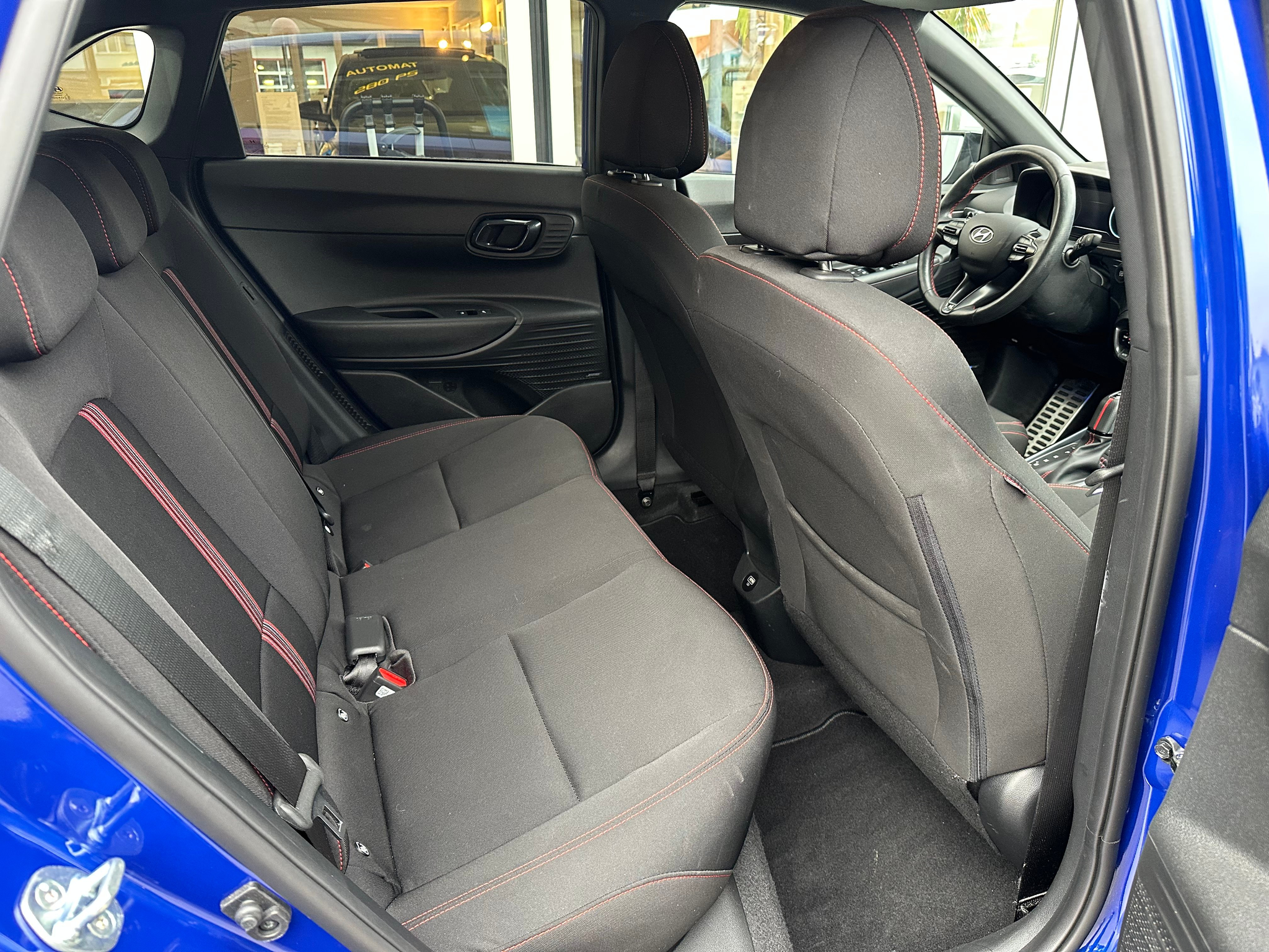 listing desktop thumbnail image 7